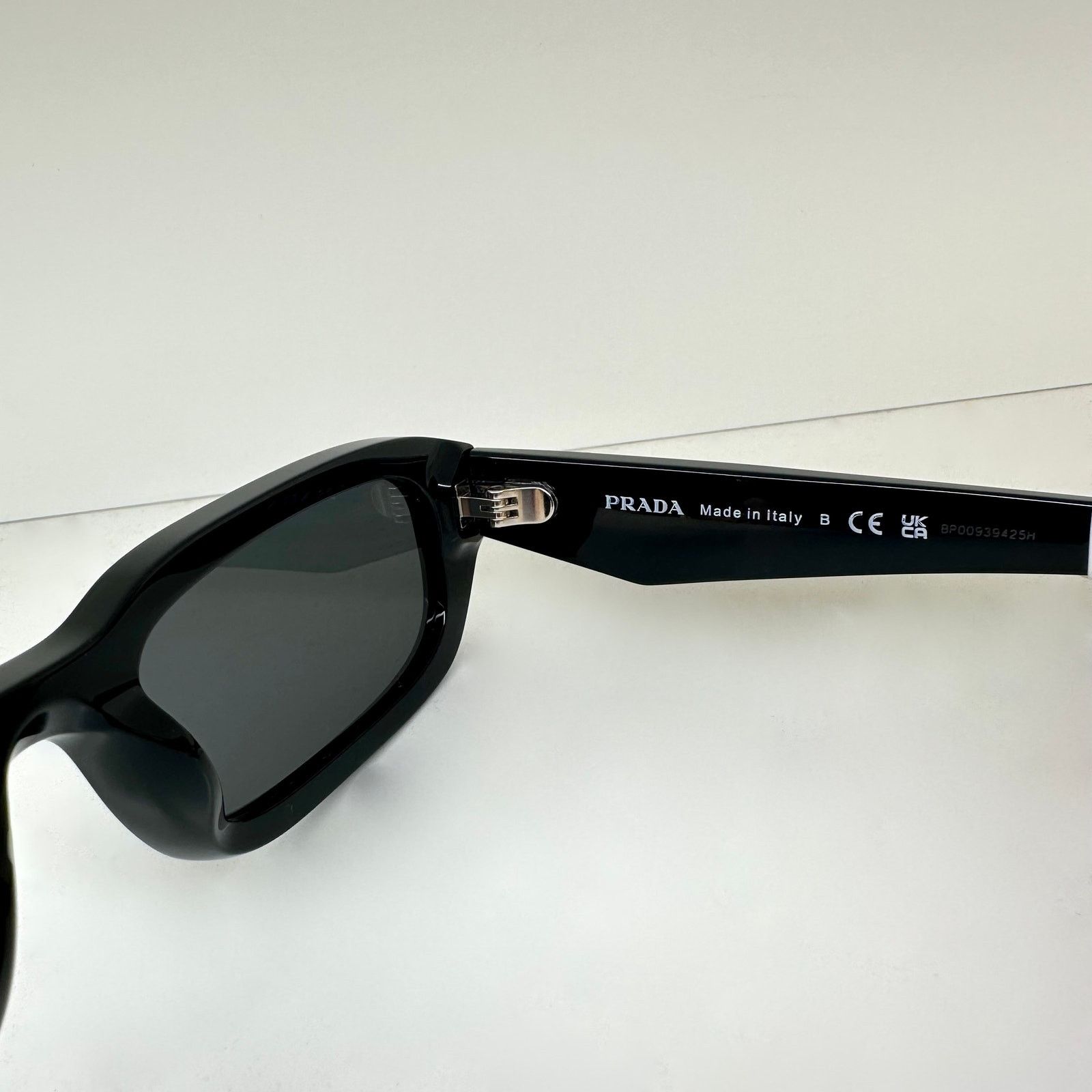 Prada New PRADA Sunglasses Black Symbole Logo Rectangle Gray Lens Size ONE SIZE - 7 Thumbnail