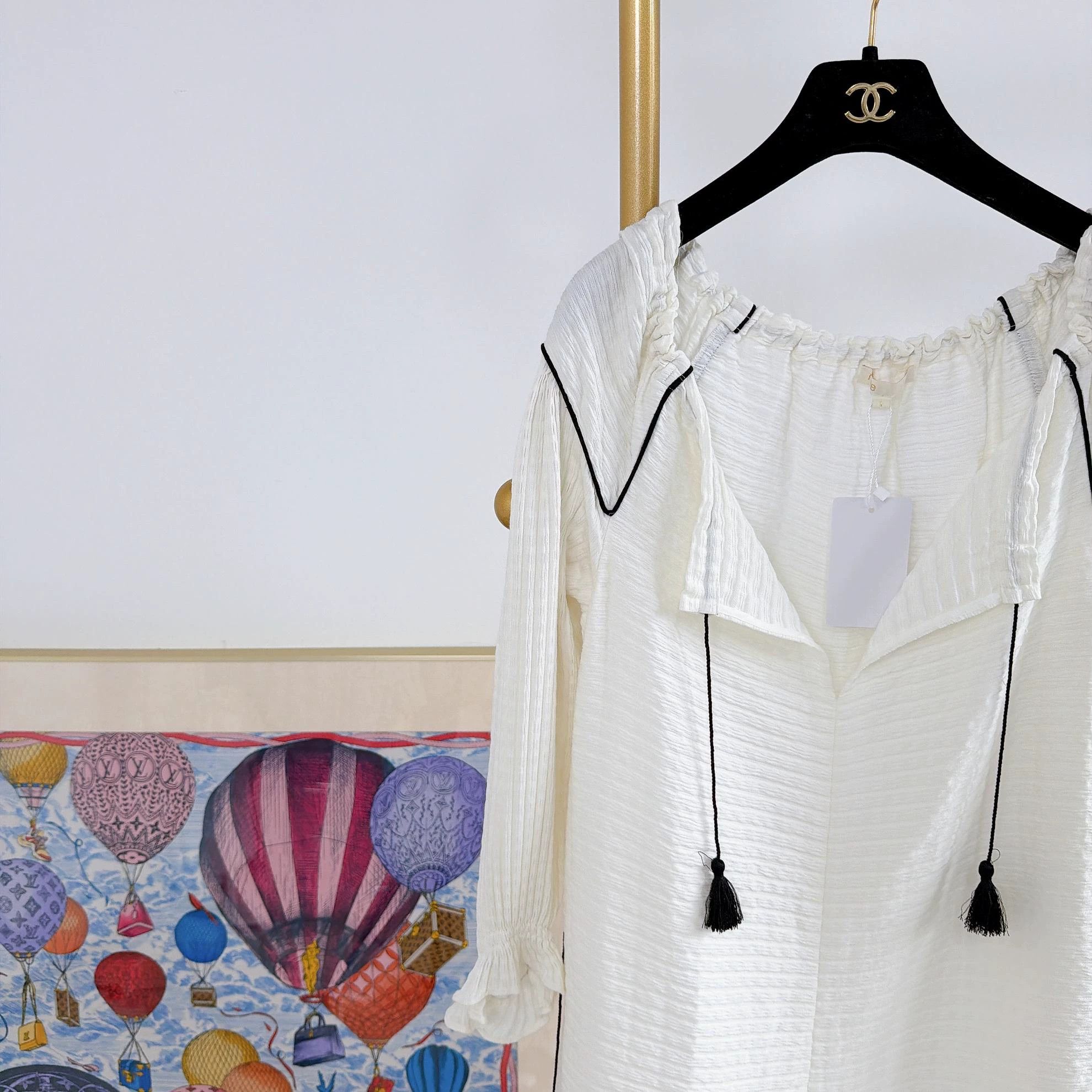 Maje Maje White Off-Shoulder Dress Size 1 Size S / US 4 / IT 40 - 3 Thumbnail
