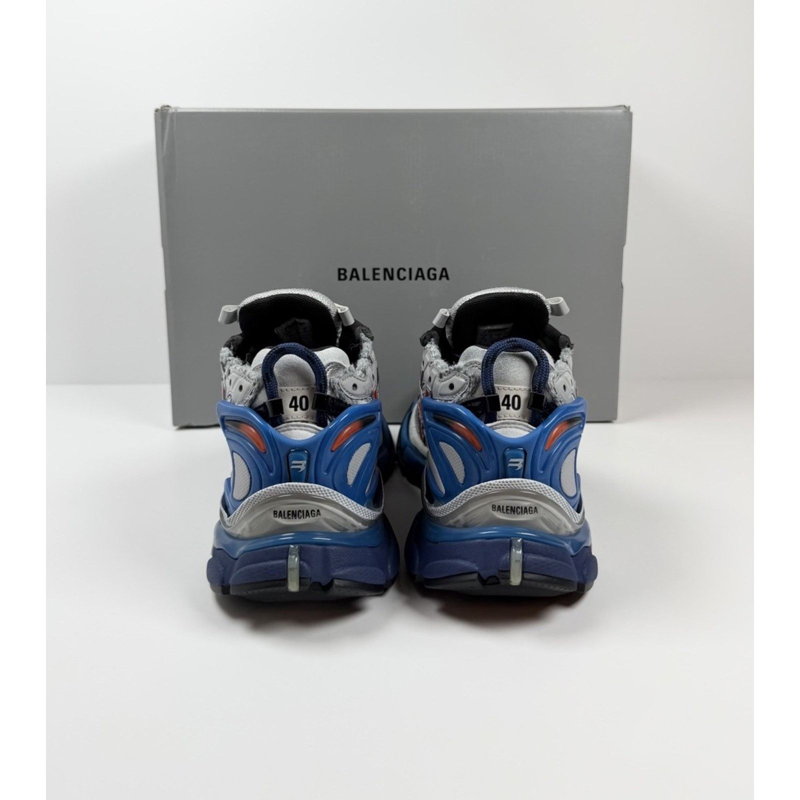 Balenciaga Size 40EU/7US - Balenciaga Runner Grey Red Blue NEW Size US 7 / EU 40 - 4 Thumbnail