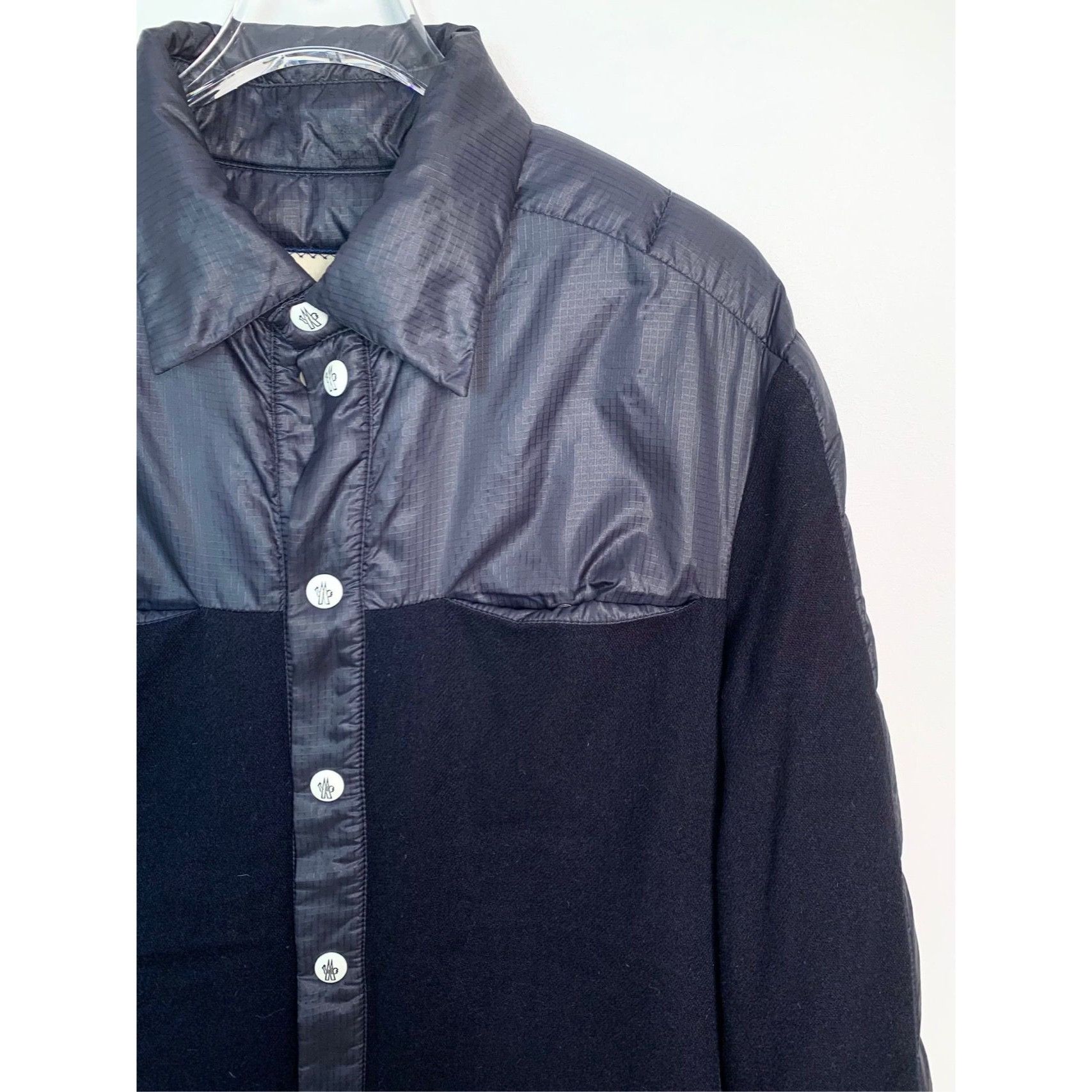Moncler Moncler Gamme Bleu Navy Wool & Nylon Down Shirt Jacket Size Size US XS / EU 42 / 0 - 7 Thumbnail