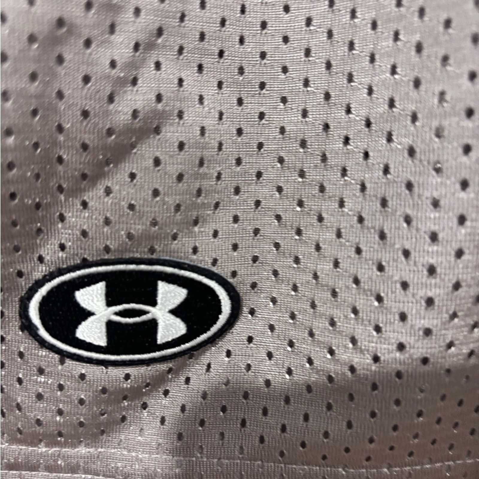 Under Armour Under Armour Men's Gray Shorts Size Medium Size US 34 / EU 50 - 2 Thumbnail