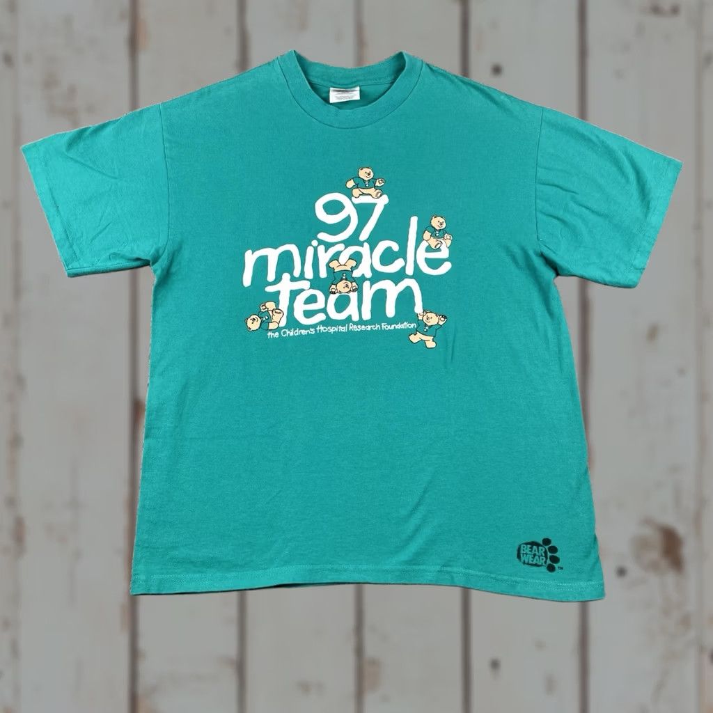 Hanes VINTAGE Hanes 90s Tee Shirt Adult Large Blue Making A Miracle Happen Winnipeg Rotary Club Mens Size US L / EU 52-54 / 3 - 1 Thumbnail