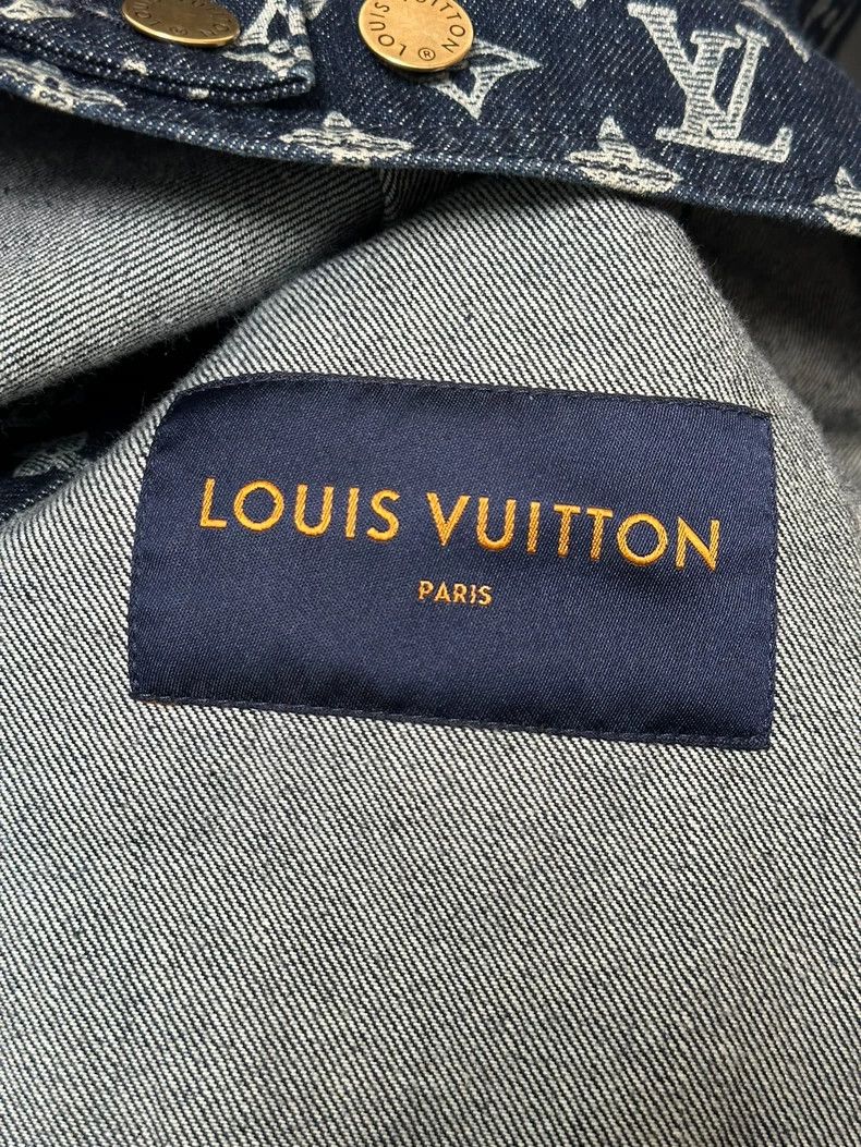 Louis Vuitton Louis Vuitton Original full-print presbyopic denim jacket Size US L / EU 52-54 / 3 - 5 Thumbnail