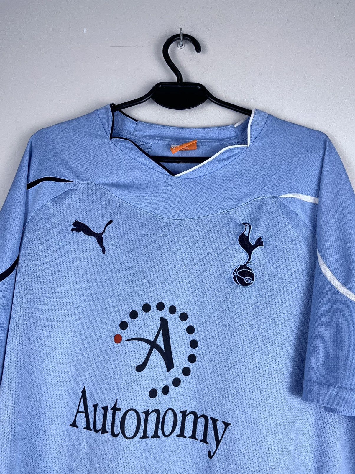 Puma × Vintage Puma Tottenham 2010/2011 soccer Jersey Size US L / EU 52-54 / 3 - 4 Thumbnail