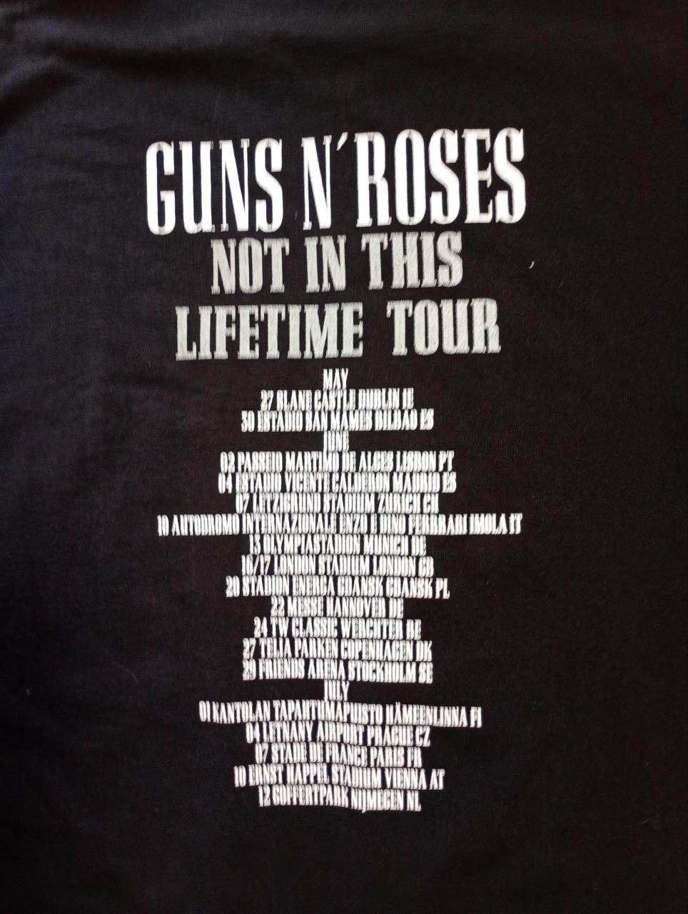 Band Tees × Fruit Of The Loom × Guns N' Roses Guns N' Roses Fruit Of The Loom Not In This Lifetime Tour Size US XXL / EU 58 / 5 - 10 Thumbnail