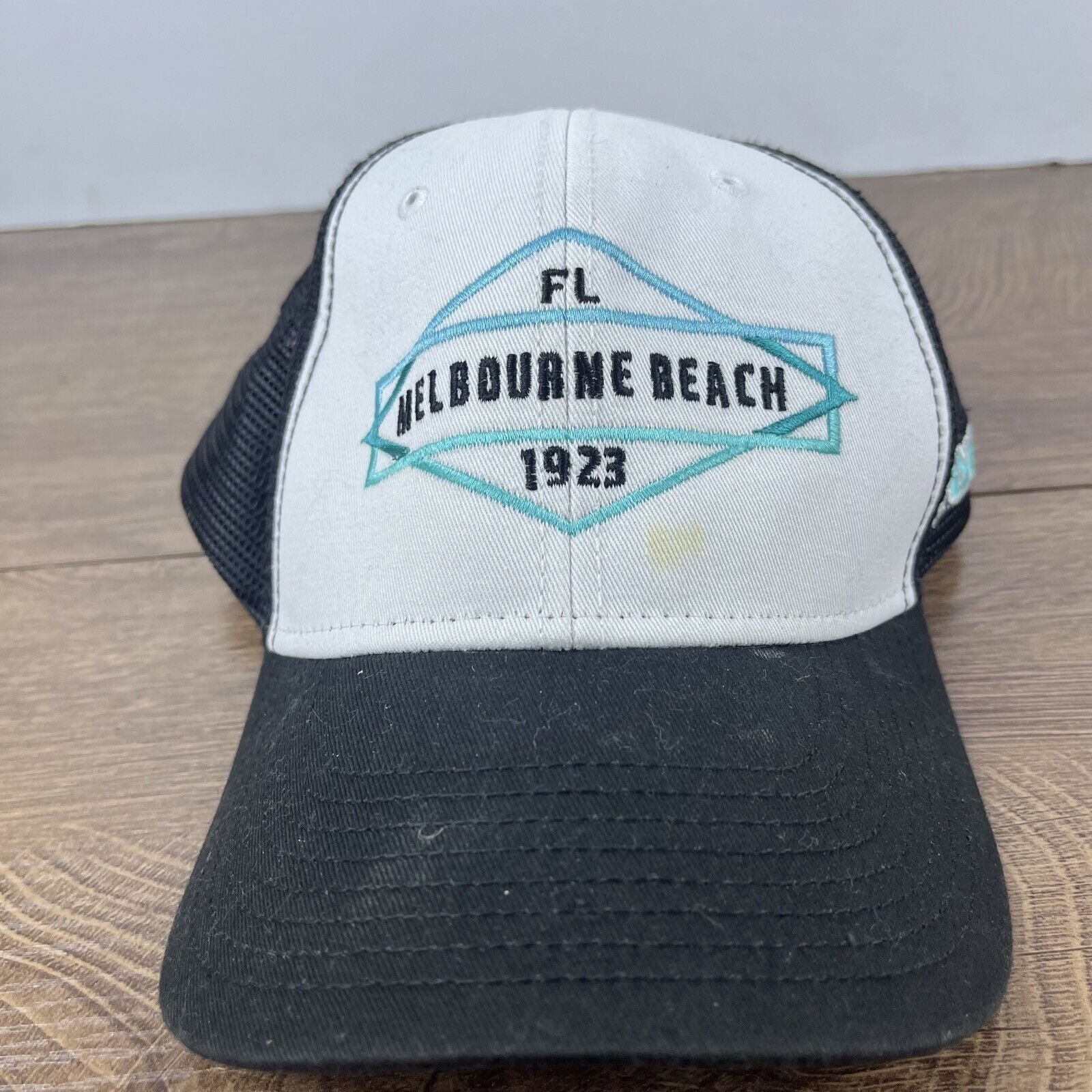 Other Melbourne Beach Florida Hat 1923 White Snapback Adjustable W Size ONE SIZE - 3 Thumbnail