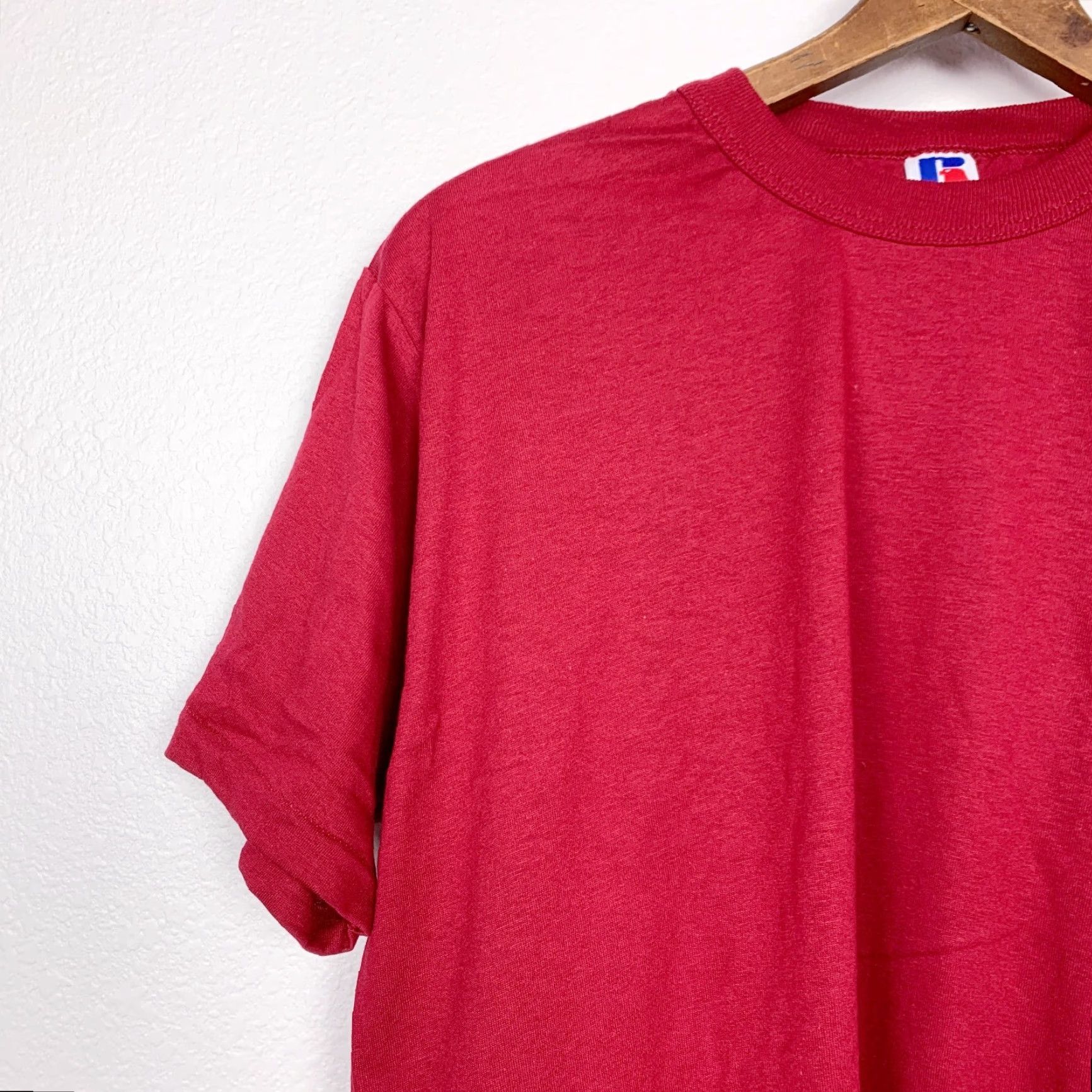 Russell Athletic VINTAGE Russell Athletic T-Shirt Unisex Large Red 90s Deadstock Short Sleeve Cotton Basic Tee USA L Mens Womens Boys Girls Size US L / EU 52-54 / 3 - 2 Thumbnail