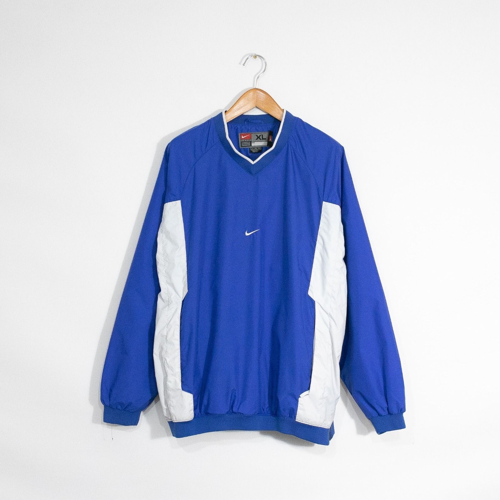 Nike Vintage 90s Nike V-Neck Windbreaker Jacket XL - Distressed Size US XL / EU 56 / 4 - 1 Thumbnail