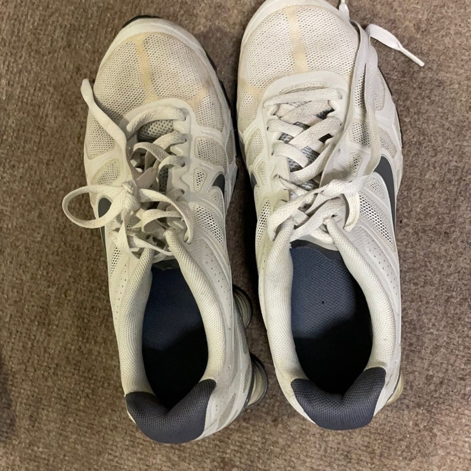 Nike Nike Running Shoe white size 10 Size US 10 / IT 40 - 2 Thumbnail