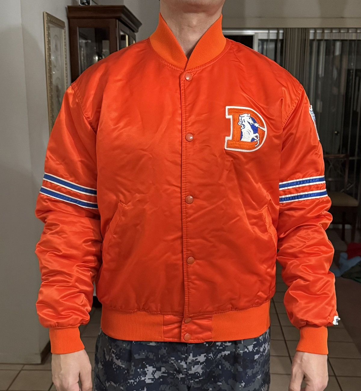 Starter Vintage Denver Broncos Orange Starter Satin Bomber Jacket XL Size US L / EU 52-54 / 3 - 1 Thumbnail