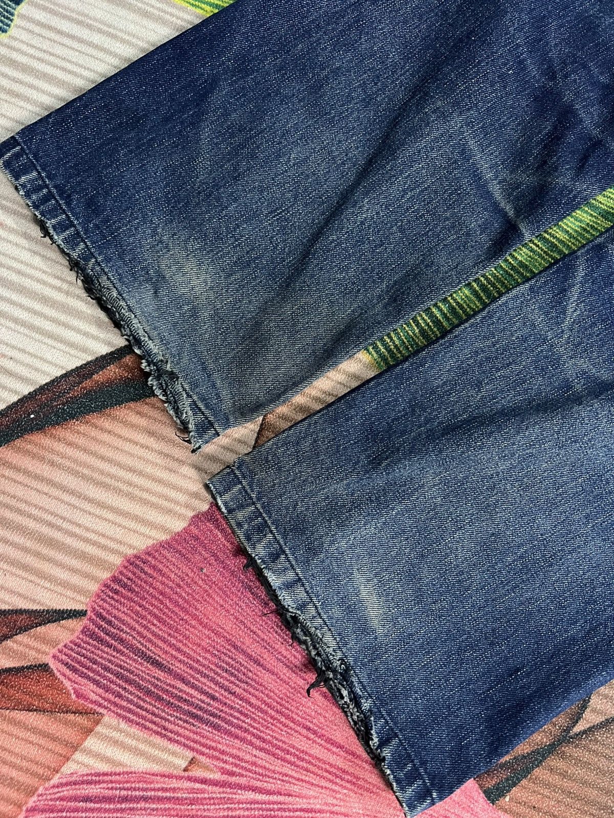 If Six Was Nine × Le Grande Bleu (L.G.B.) 💥BAGGY💥VINTAGE 90’s STYLE BOBSON DISTRESS JEANS Size US 29 - 10 Thumbnail