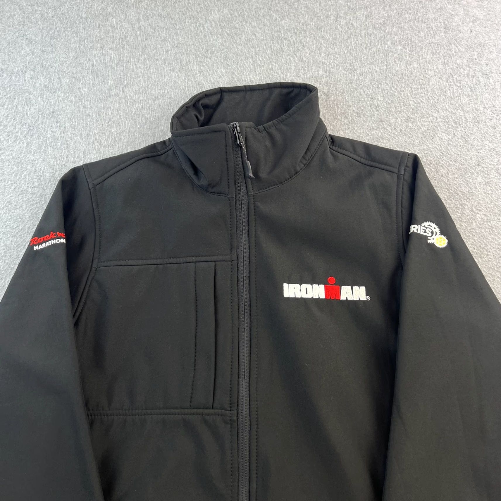 Vintage VINTAGE Regatta Ironman Softshell Jacket Womens Medium Rock n Roll Marathon Epic Series Regatta Black Size M / US 6-8 / IT 42-44 - 5 Thumbnail