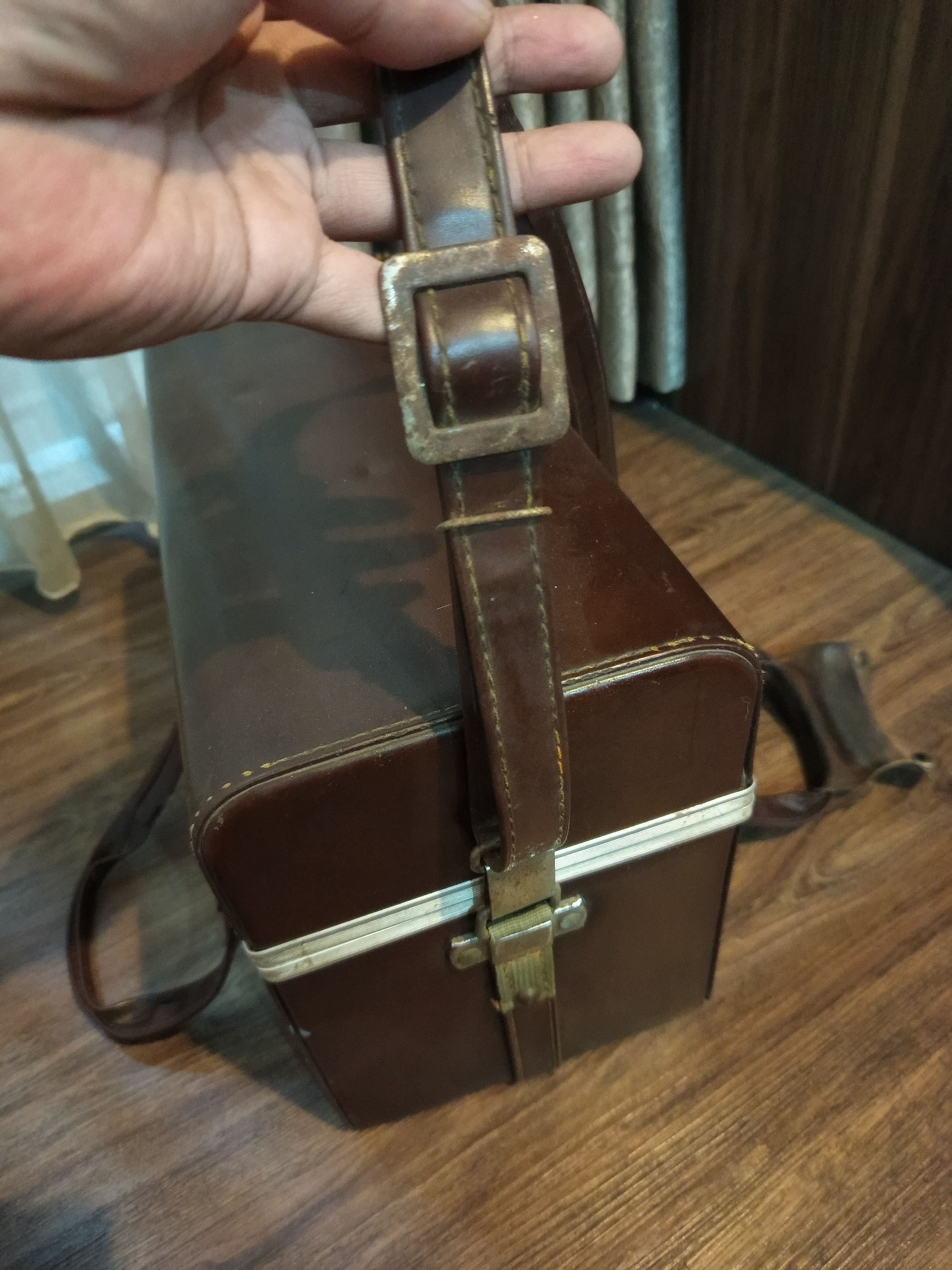Nikon 1960s Nikon Leather Camera Case Size ONE SIZE - 5 Thumbnail