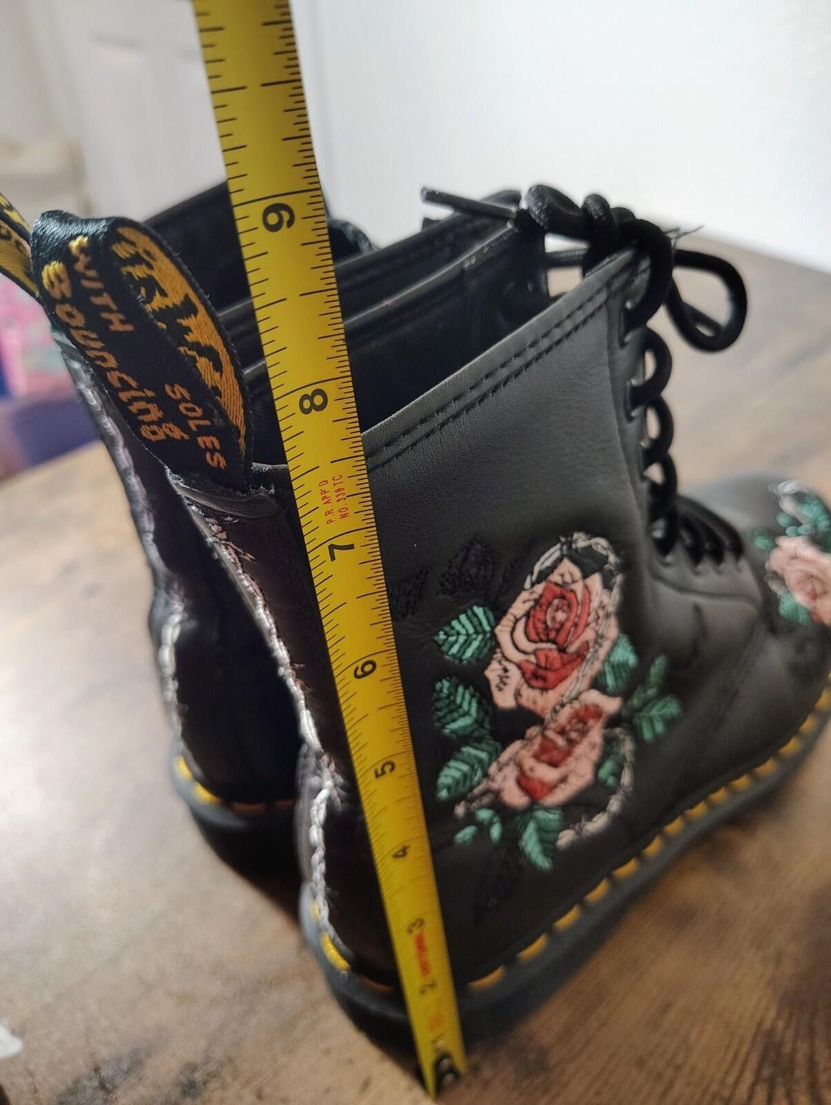 Dr. Martens Womens Dr. Marten's 1460 Vonda Chain II Black Combat Ankle 7 Size US 7 / IT 37 - 8 Thumbnail