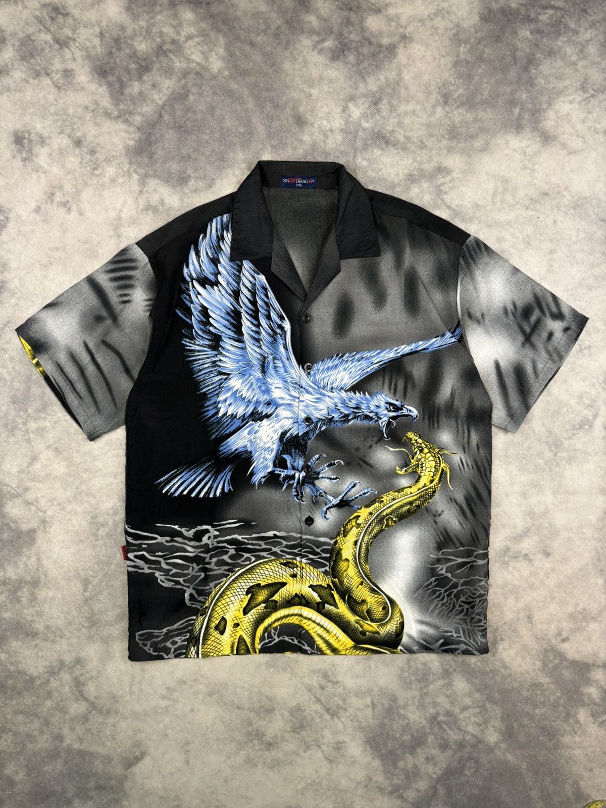 Japanese Brand × Vintage Vintage Japanese Short Sleeve Shirt Eagle Snake 90s y2k drip Size US XL / EU 56 / 4 - 1 Thumbnail