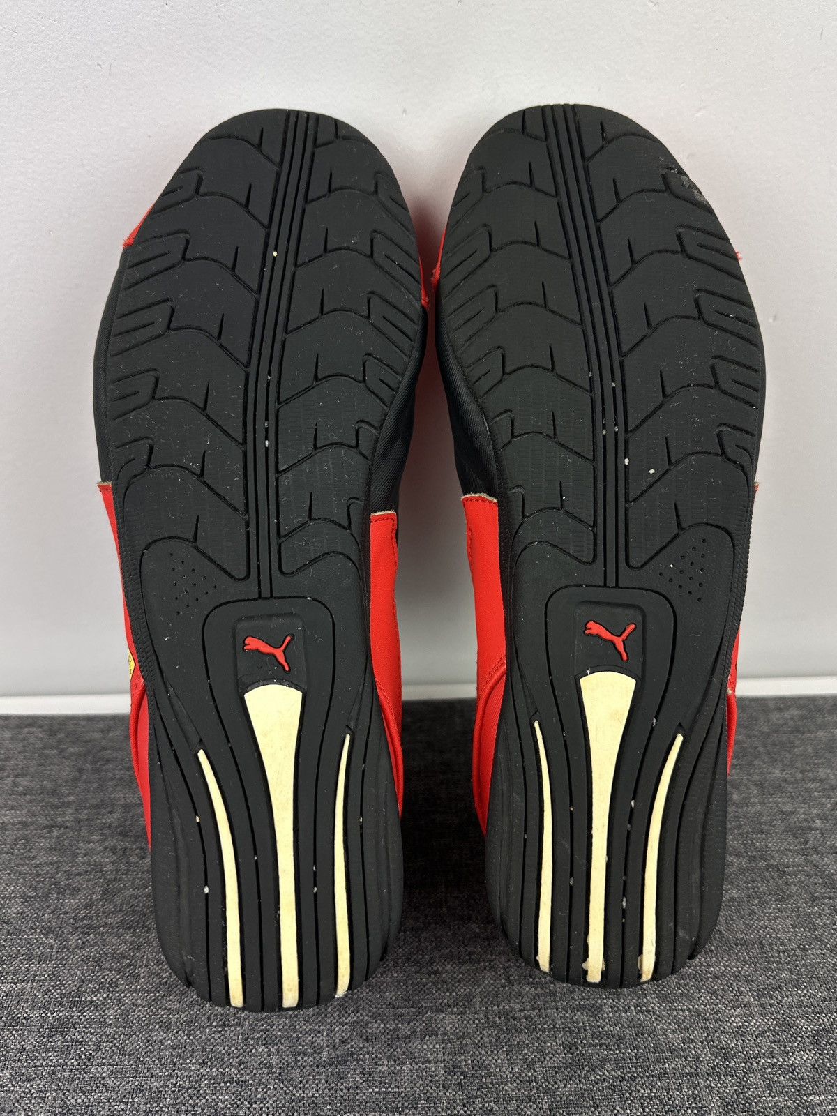 Ferrari × Puma PUMA Ferrari Drift Cat Red Black Low Top Sneakers Motorsport Size US 4.5 / IT 34.5 - 12 Thumbnail