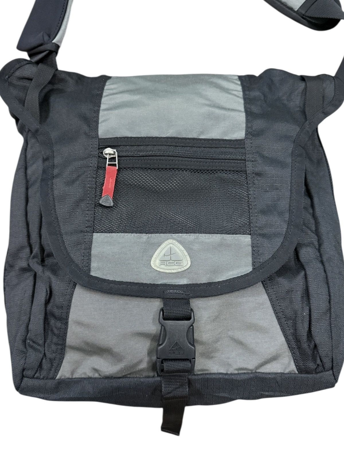 Vintage VINTAGE NIKE ACG MASSENGER BAG Size ONE SIZE - 3 Thumbnail