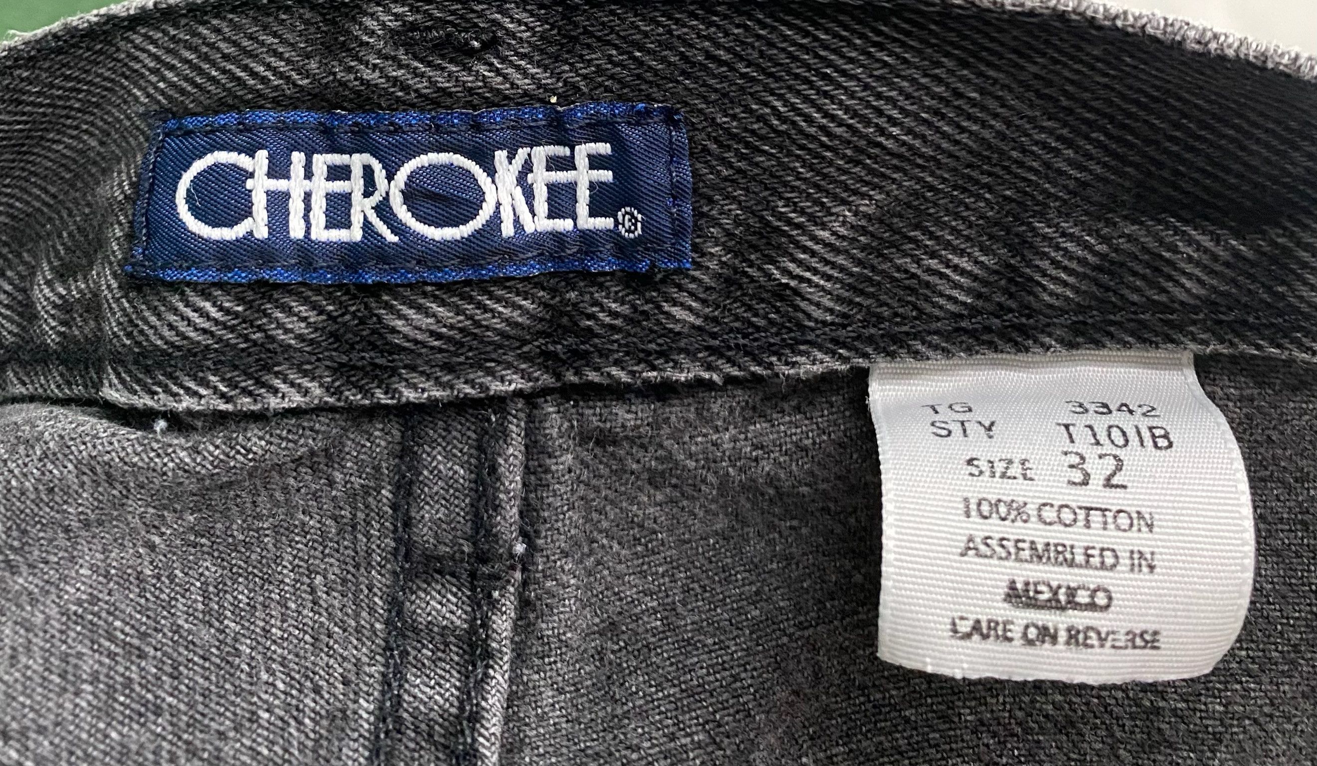 Cherokee 90’s Cherokee Faded Black Jean Shorts Jorts Mens Size 31 Size US 31 - 3 Thumbnail