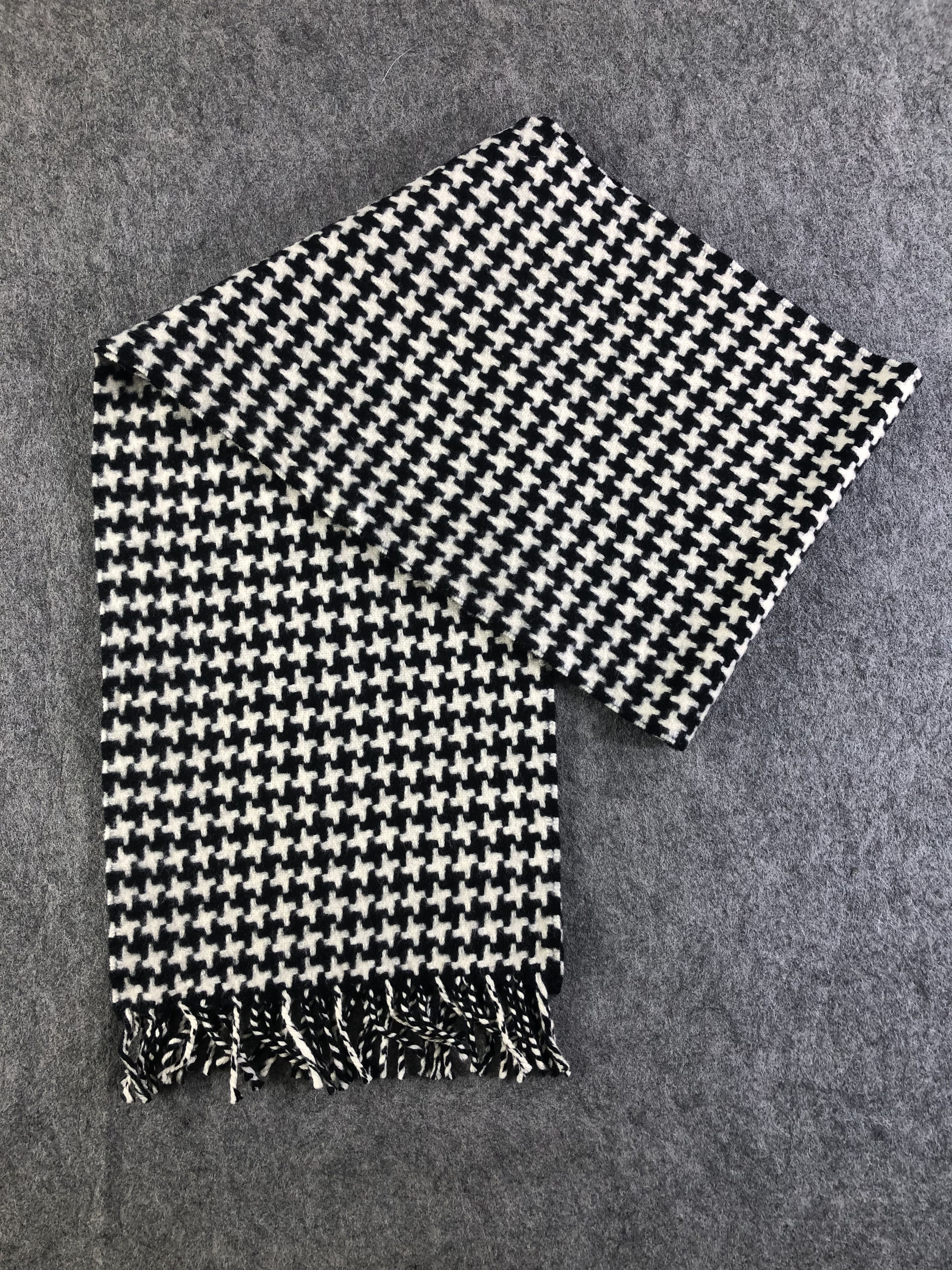 Vintage Glen Prince Merino Houndstooth Scarf / Muffler / Neckwear Size ONE SIZE - 5 Thumbnail
