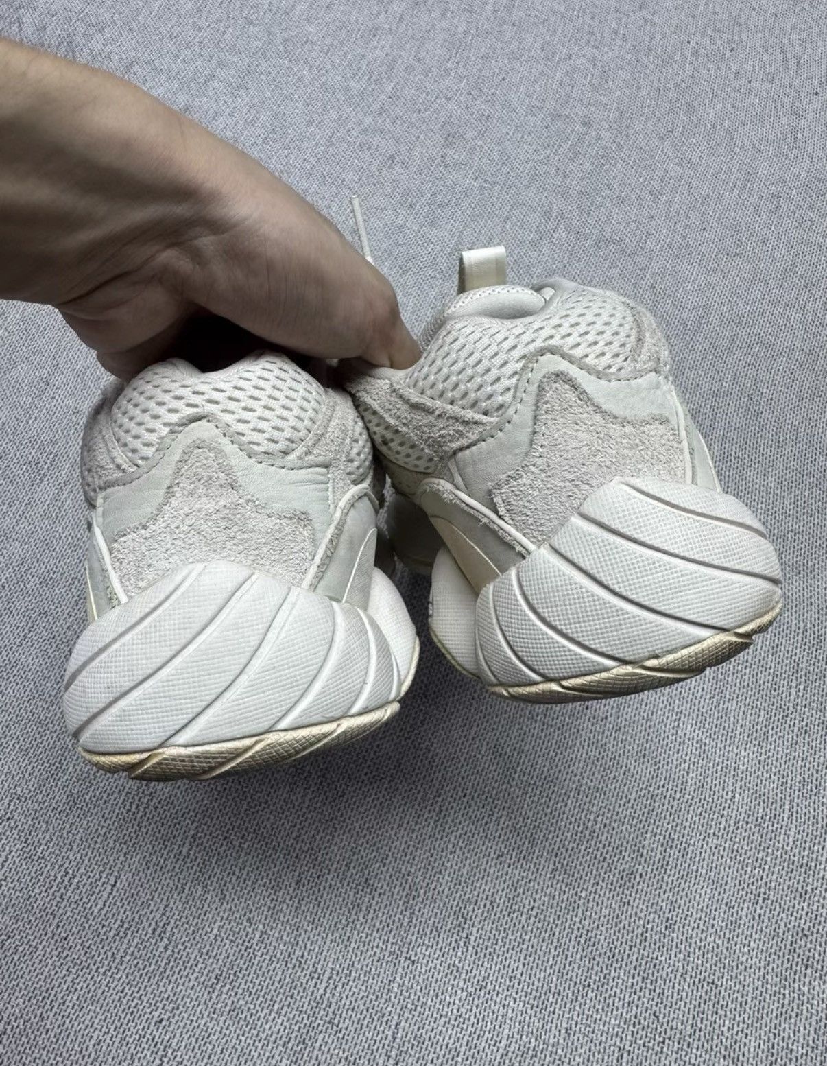 Adidas Adidas Yeezy 500 Bone White K37 Size US 9.5 / EU 42-43 - 2 Thumbnail