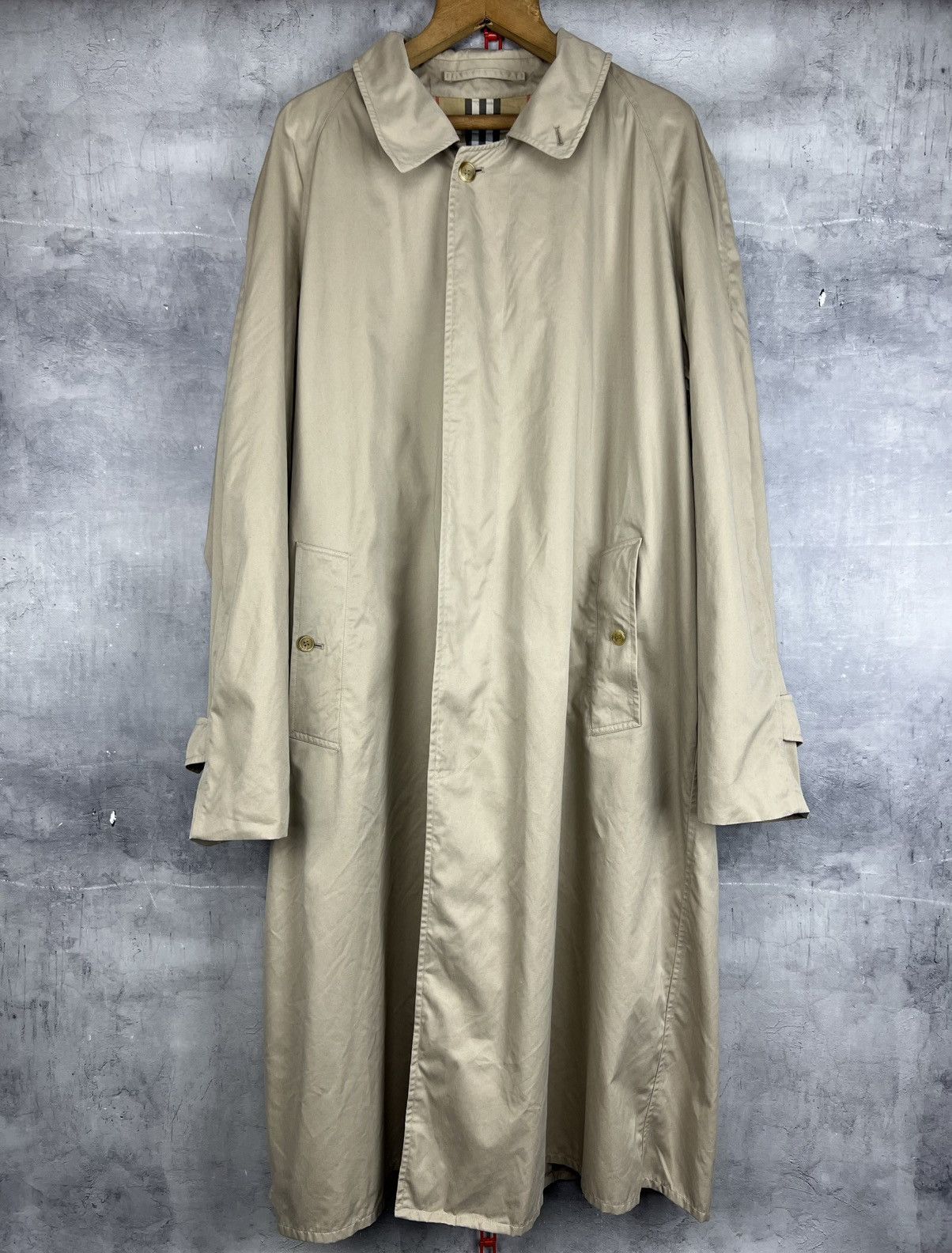 Burberry × Streetwear × Vintage 90s Vintage Burberrys Trench Coat