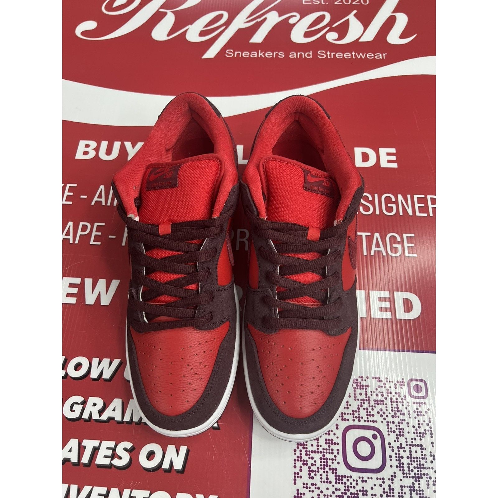 Nike Nike Dunk Low Pro Cherry 2022 Size 13 DM0807-600 Size US 13 / EU 46 - 6 Thumbnail