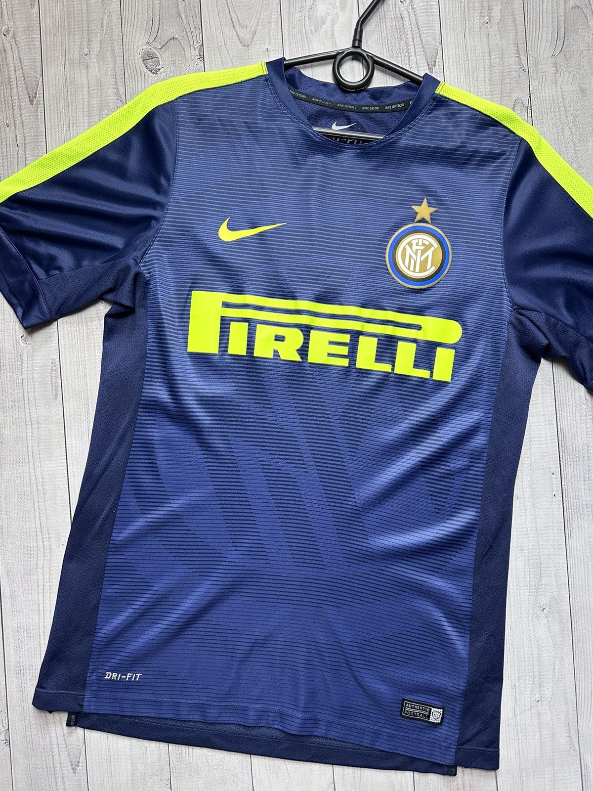 Nike × Vintage Vintage Nike Inter Milan soccer jersey size M logo rare Size US M / EU 48-50 / 2 - 3 Thumbnail