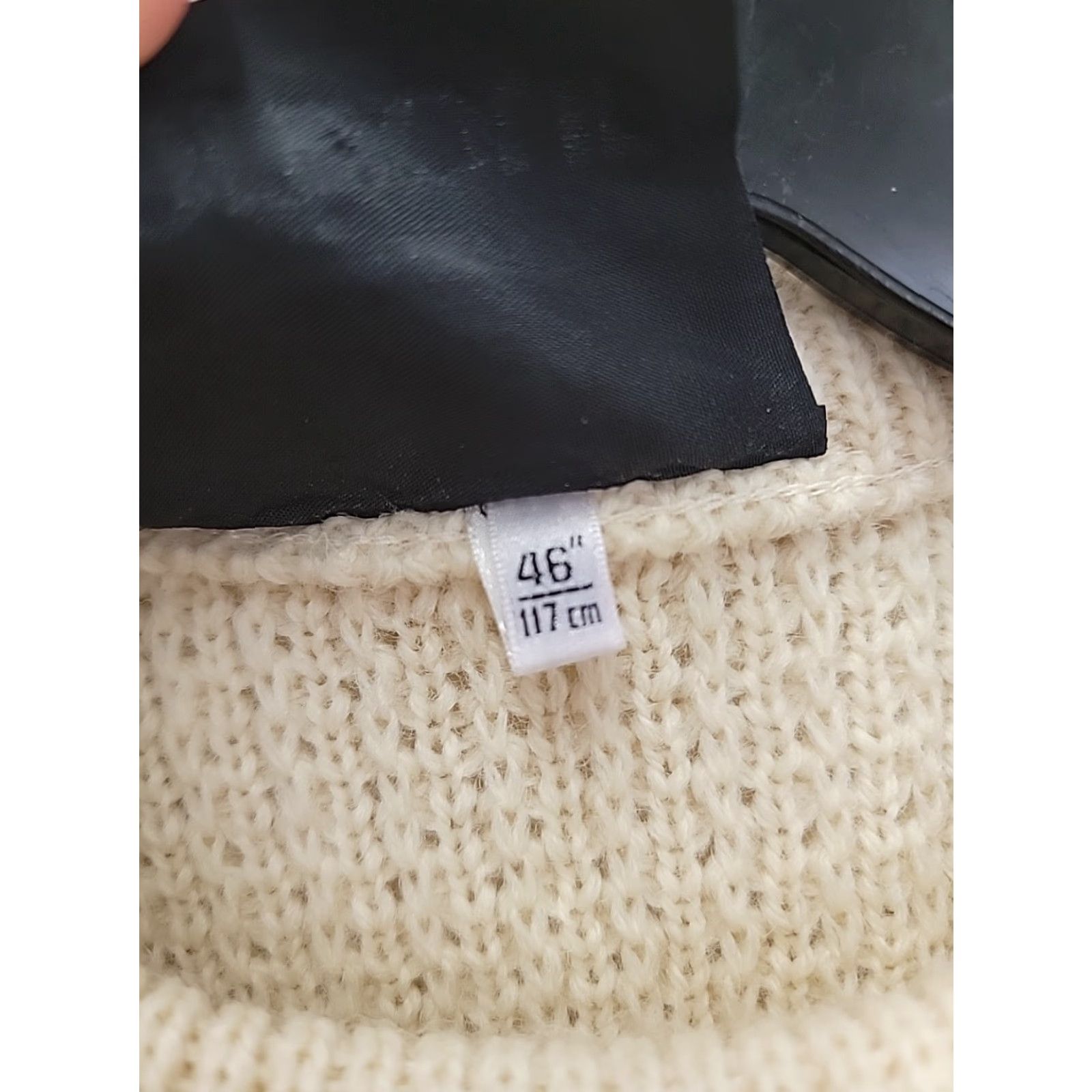 Barbour VINTAGE Barbour Sweater Mens Cable-Knit Wool Crew Neck Pullover Beige 46 Size US XXL / EU 58 / 5 - 3 Thumbnail