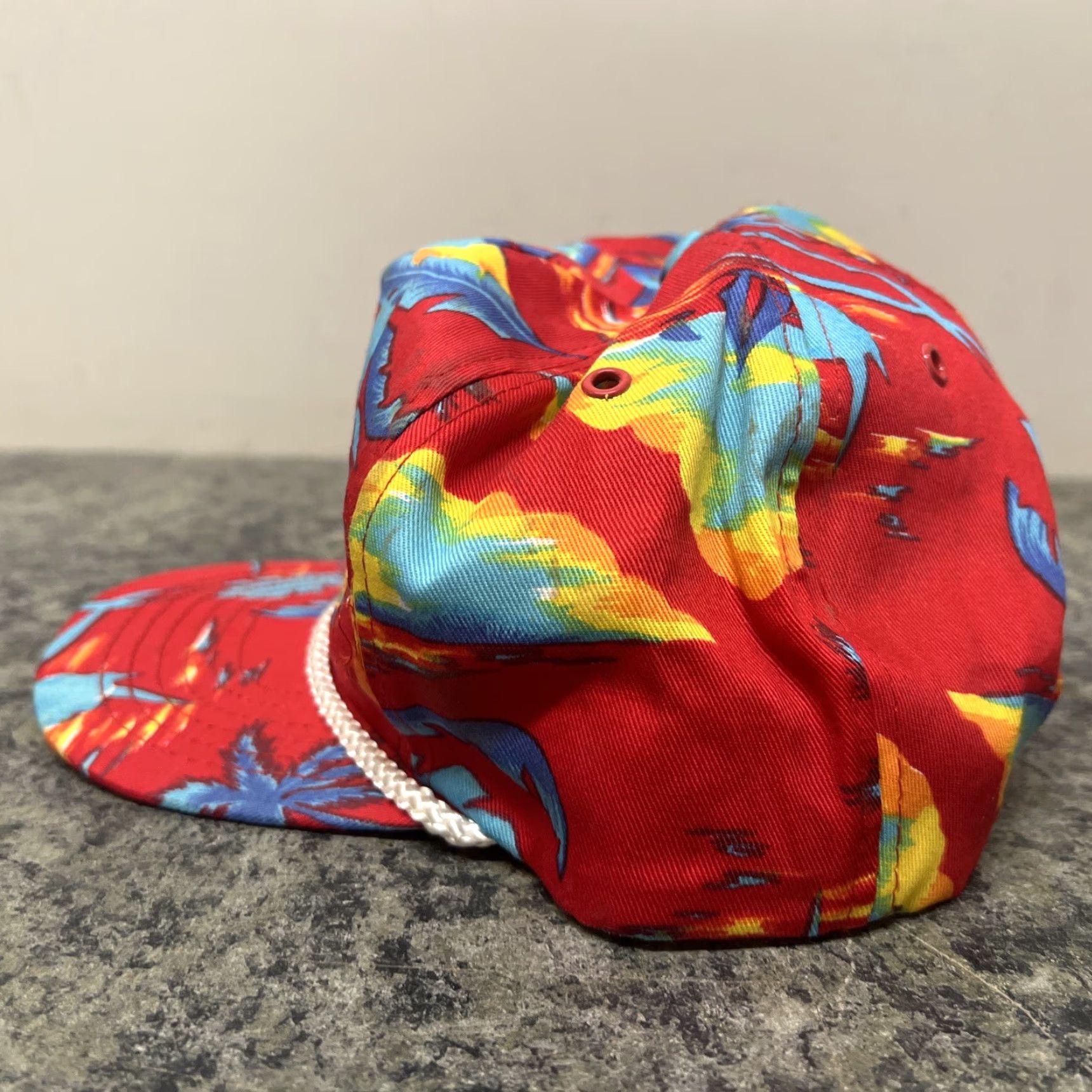 Vintage **VINTAGE RED FLORAL SAN SUN 80S TRUCKER HAT** User: **VINTAGE RED FLORAL SAN SUN 80S TRUCKER HAT** Size ONE SIZE - 6 Thumbnail