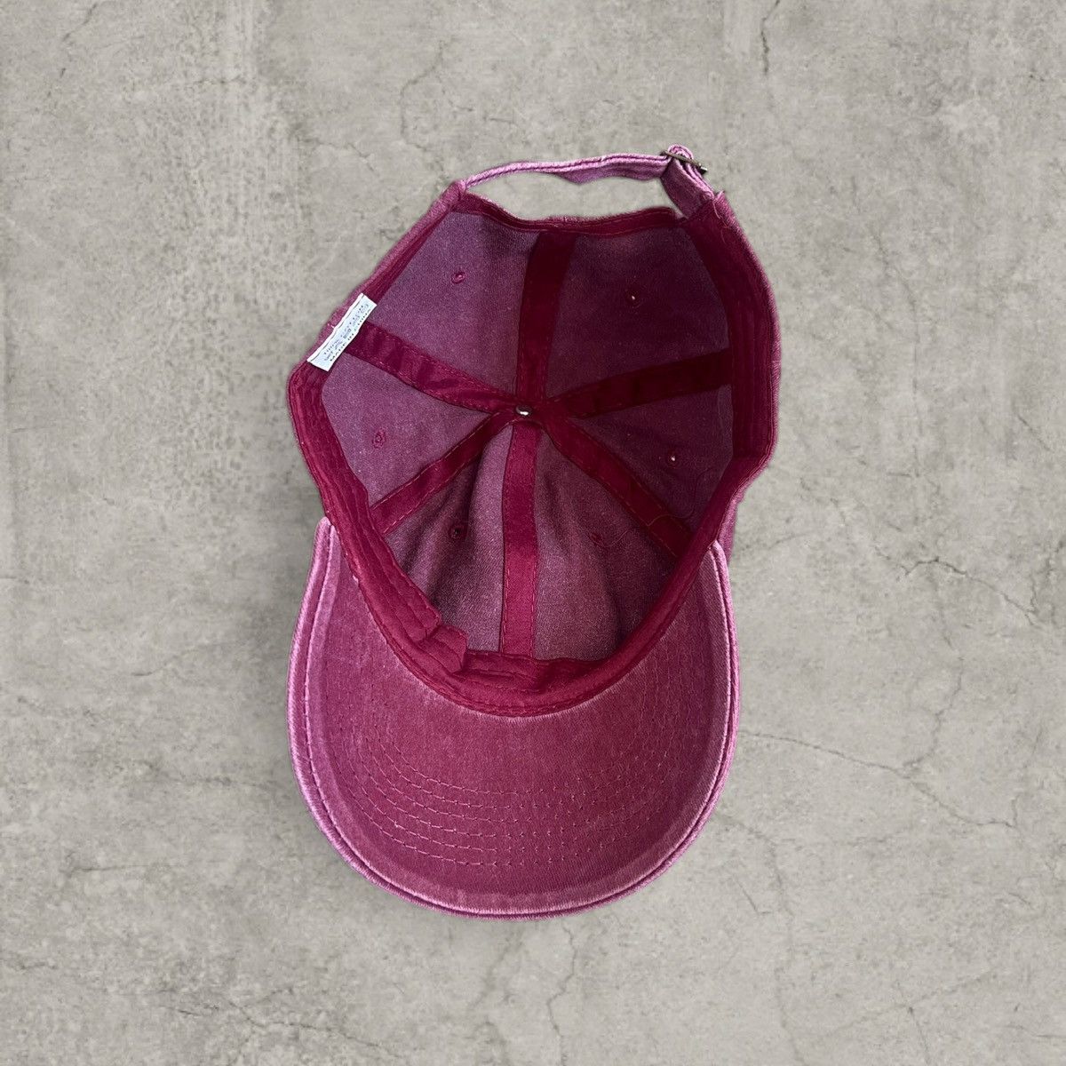 Japanese Brand 90s vintage style cap, burgundy cap, yellow logo. One size Size ONE SIZE - 4 Thumbnail