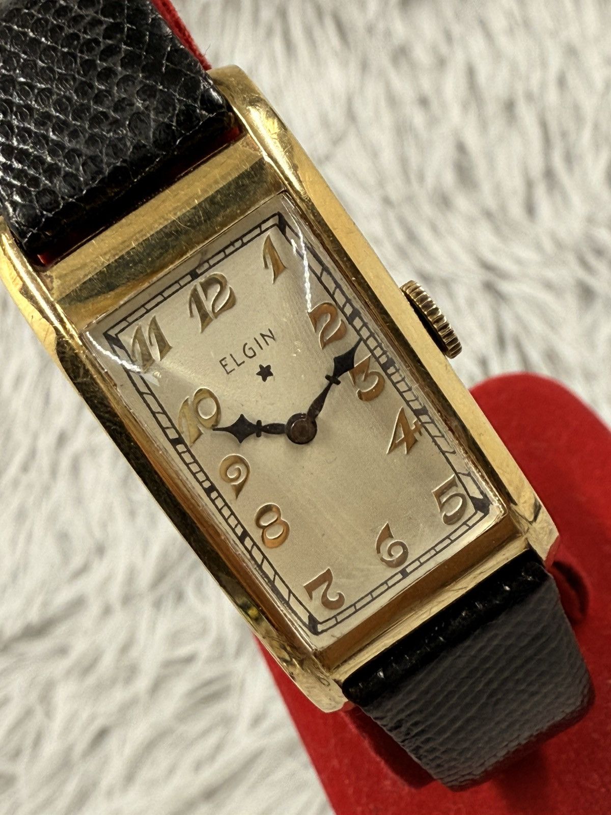 Vintage Vintage ELGIN Tank Manual Swiss Made 14K GOLD Watch Size ONE SIZE - 8 Thumbnail