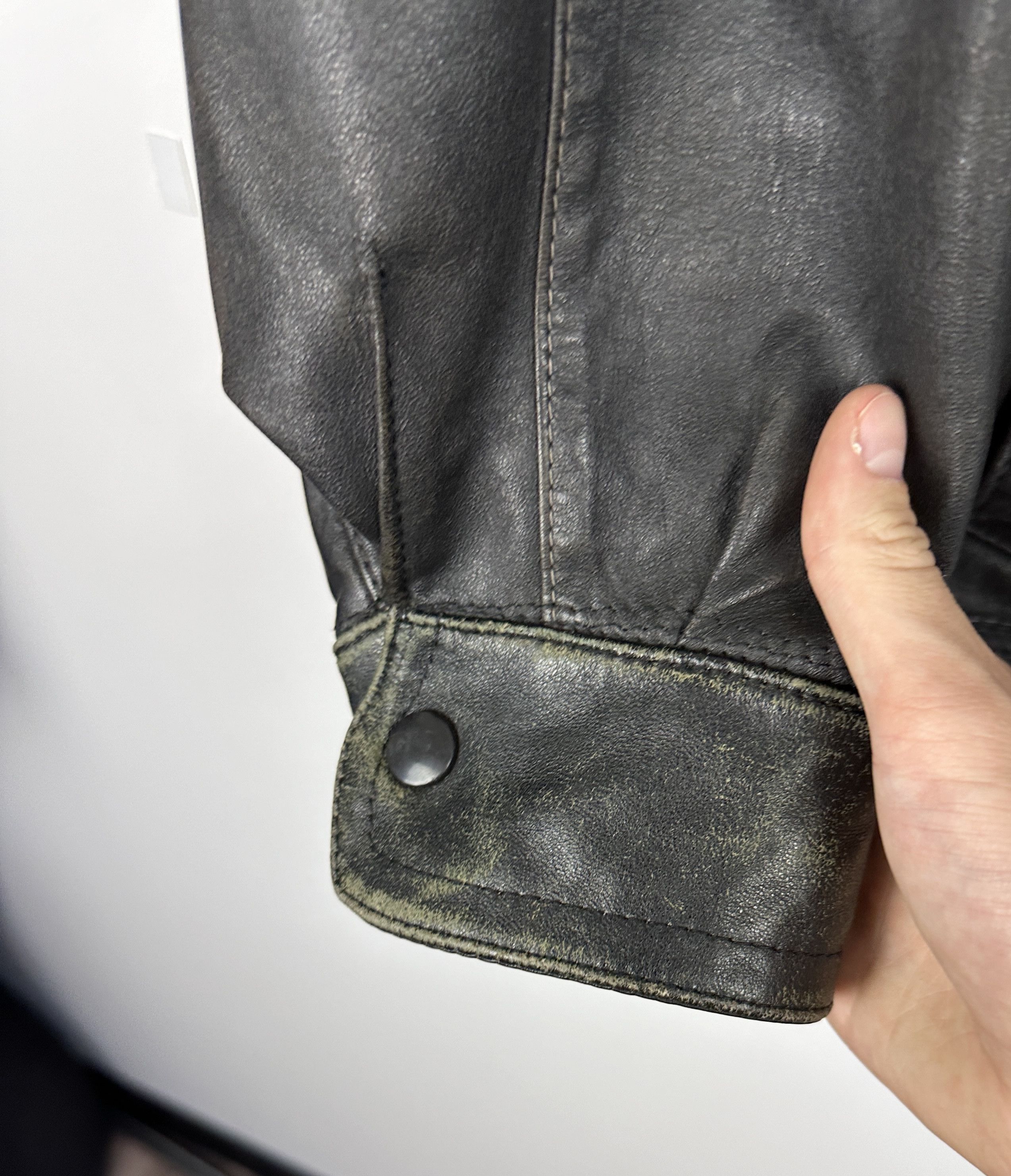 Vintage Vintage leather bomber jacket boxy opium Size US L / EU 52-54 / 3 - 7 Thumbnail
