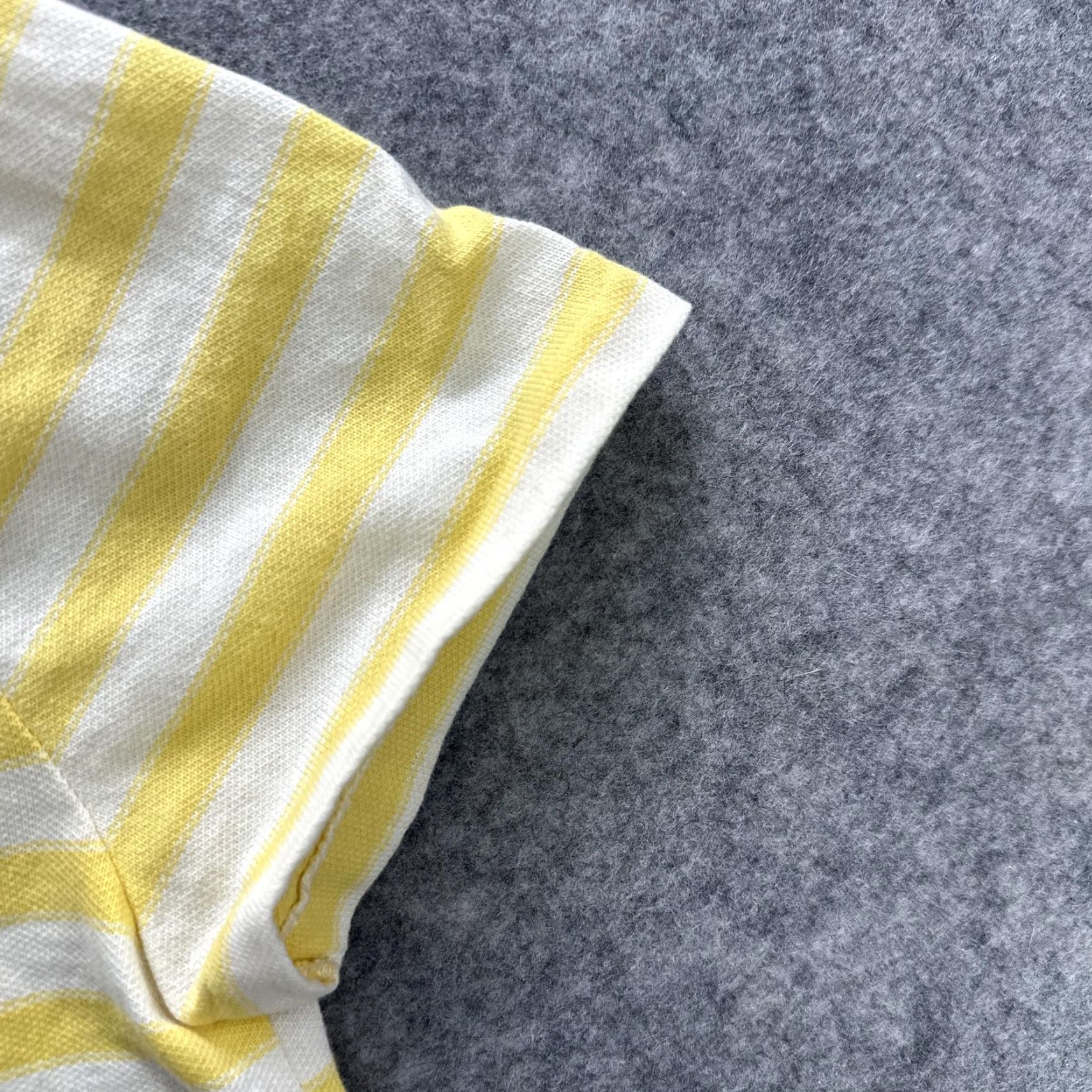 Vintage VINTAGE Queen Casuals Shirt Womens Small Yellow White Stripe V Neck Pique 80s Size S / US 4 / IT 40 - 7 Thumbnail