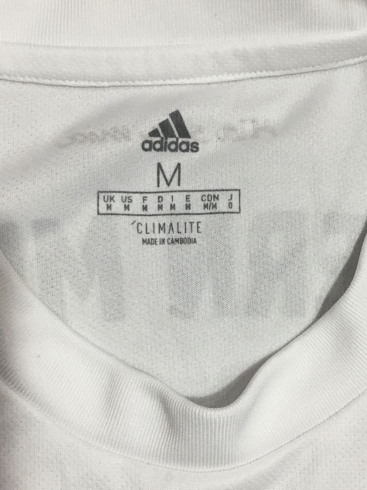 Adidas FC Bayern Munchen T-Mobile Soccer Adidas Jersey Men’s Size M Size US M / EU 48-50 / 2 - 4 Thumbnail