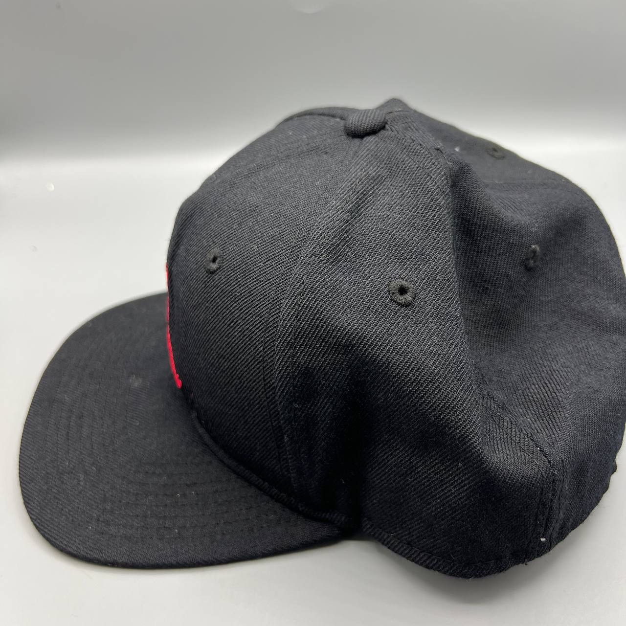 Jordan Brand Air Jordan Hat Men 7 1/2 Embroidered Logo Jumpman Fitted Cap Size ONE SIZE - 3 Thumbnail