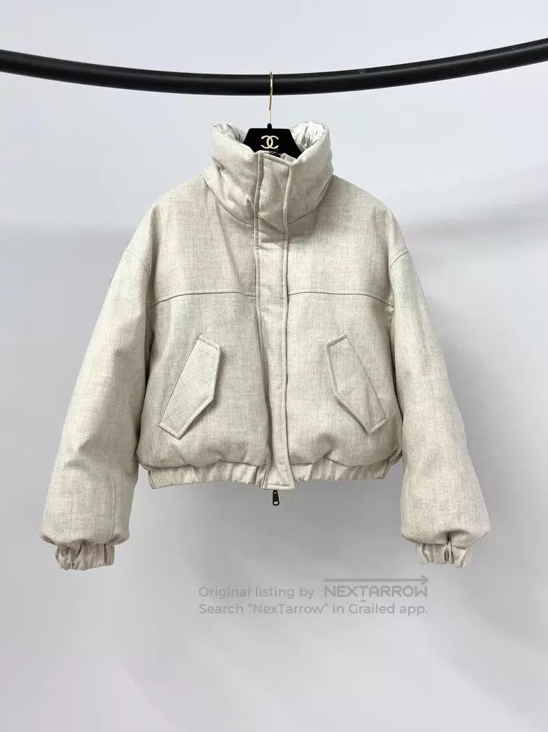 Brunello Cucinelli Brunello Cucinelli Beige Shiny Fabric Two-Way Wearable Dow Size XS / US 0-2 / IT 36-38 - 1 Thumbnail