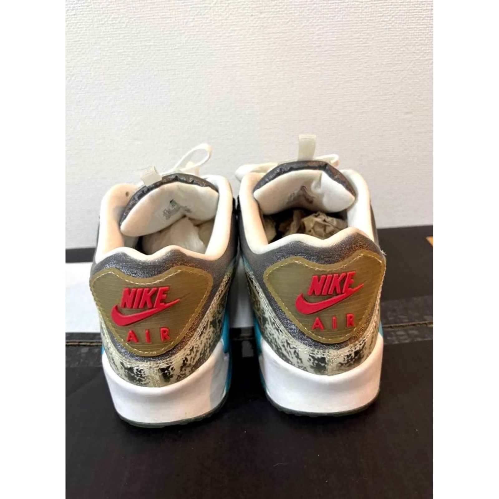 Nike Item Specifications: Brand: Nike Size US 9 / EU 42 - 2 Thumbnail