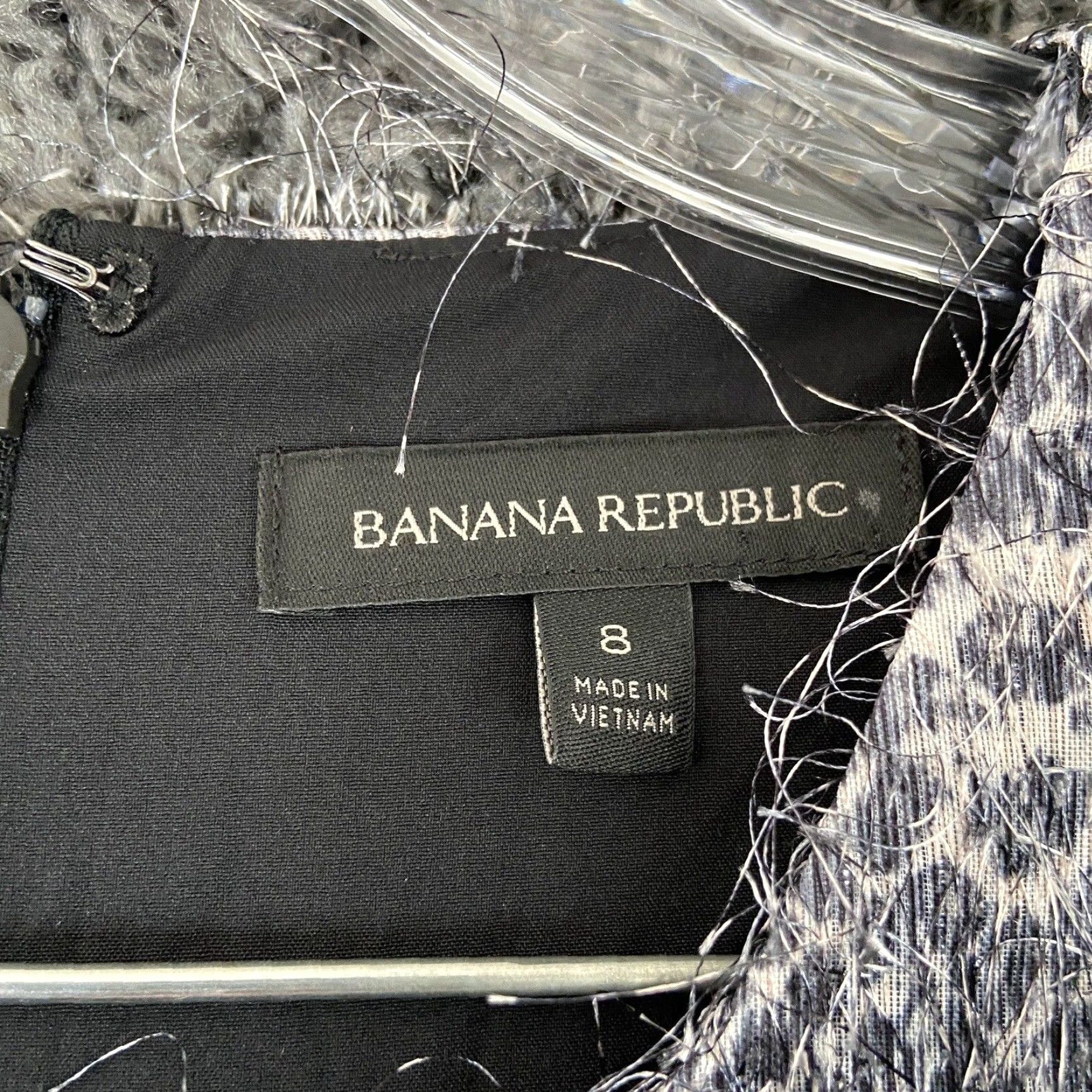 Banana Republic Banana Republic Women's Gray Animal Print Fringe Shift Dress Size 8 Size M / US 6-8 / IT 42-44 - 5 Thumbnail