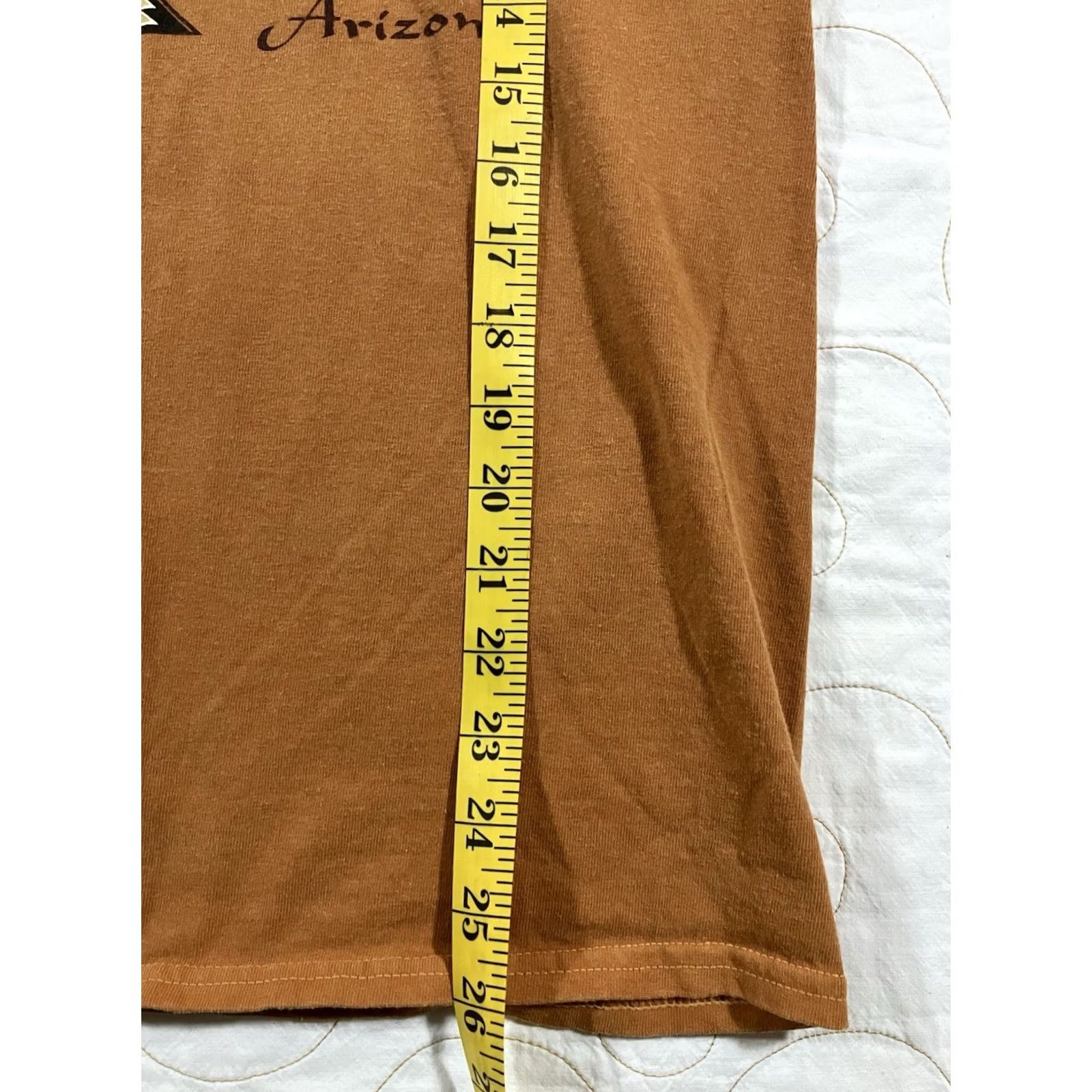 Gildan VINTAGE 90s Gildan T-Shirt Southwest Aztec Arizona Longhorn Geometric Graphic Bull Short Sleeve Orange 1990-1999 Small (S) Unisex Adults Mens Womens Size US S / EU 44-46 / 1 - 5 Thumbnail