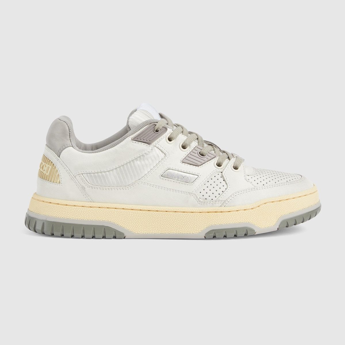 Gucci oc11z1025 Distressed Effect Sneakers in White/Grey Size US 5 / IT 35 - 1 Thumbnail