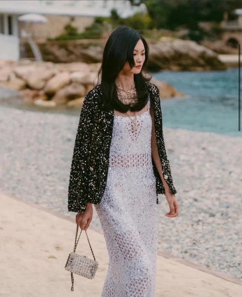 Chanel Chanel 23c Early Spring Vacation Series Black Sequin Knitt Size XS / US 0-2 / IT 36-38 - 8 Thumbnail