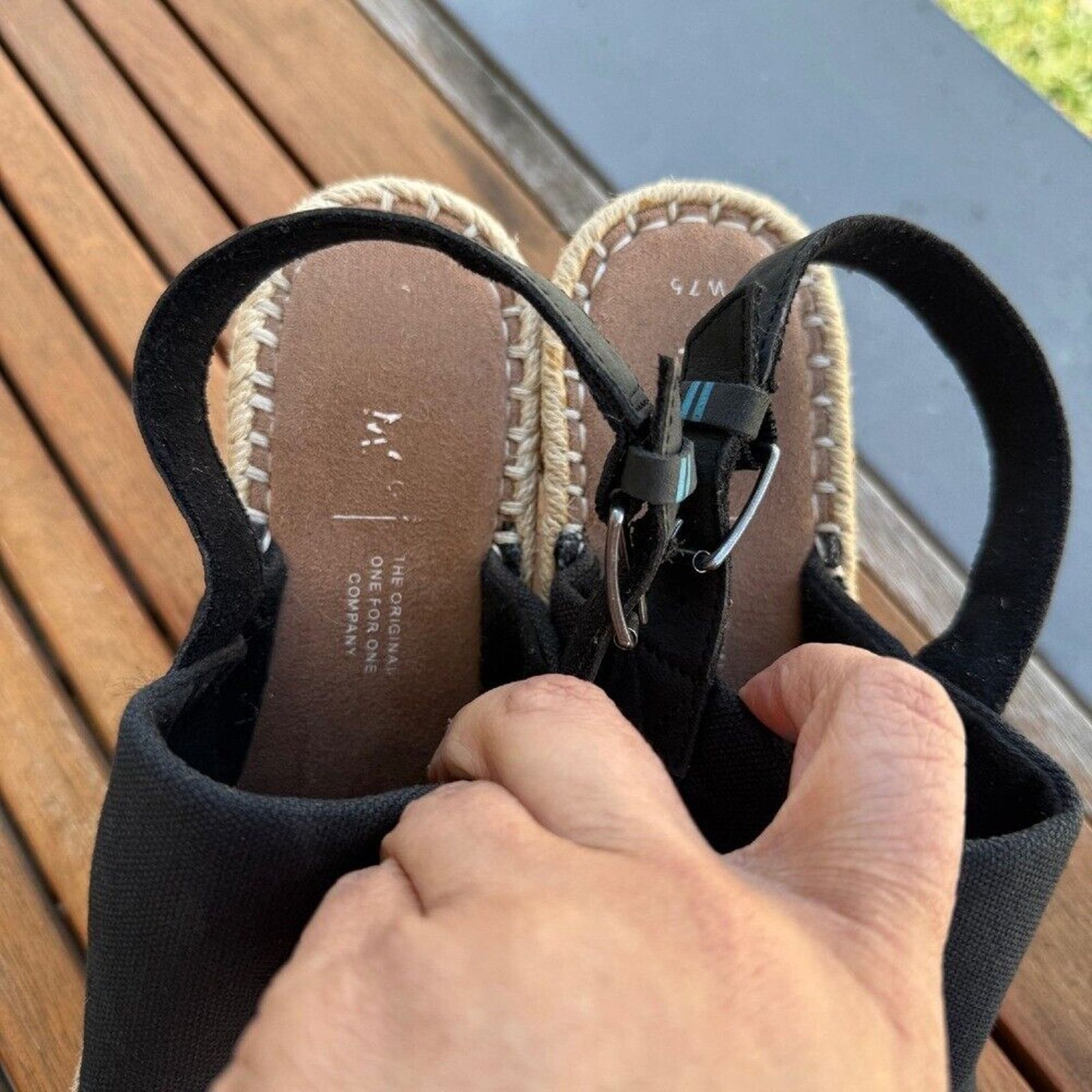 Toms TOMS Black Canvas Espadrille Wedge Sandals Size W7.5 Size US 7.5 / IT 37.5 - 5 Thumbnail