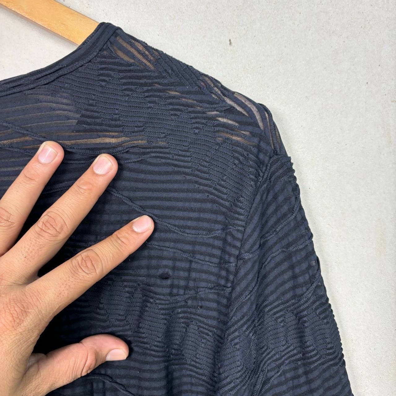 Tornado Mart Tornado Mart Archive 3D Textured Wavy Stripe L/S Shirt Size US M / EU 48-50 / 2 - 7 Thumbnail