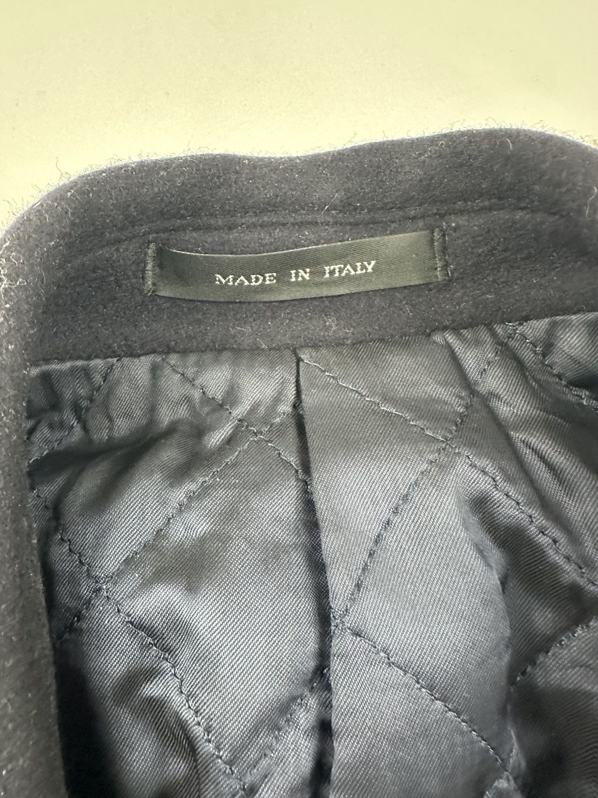 Emporio Armani Emporio armani heavy coat Size US L / EU 52-54 / 3 - 3 Thumbnail