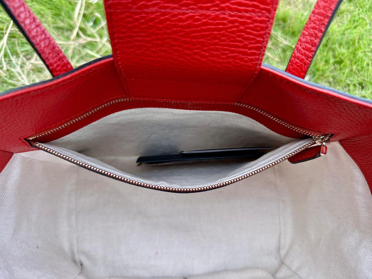 Gucci Authentic Gucci Swing Leather Medium Tote Bag Size ONE SIZE - 4 Thumbnail