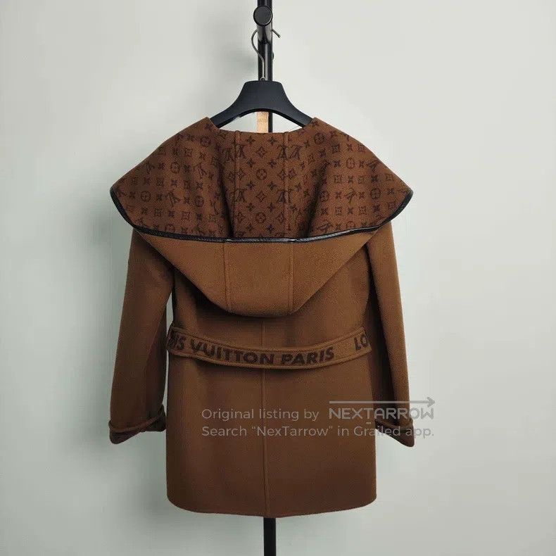 Louis Vuitton Louis Vuitton Wool lined full-print lace-up coat Size 4XL / US 24-26 - 2 Thumbnail