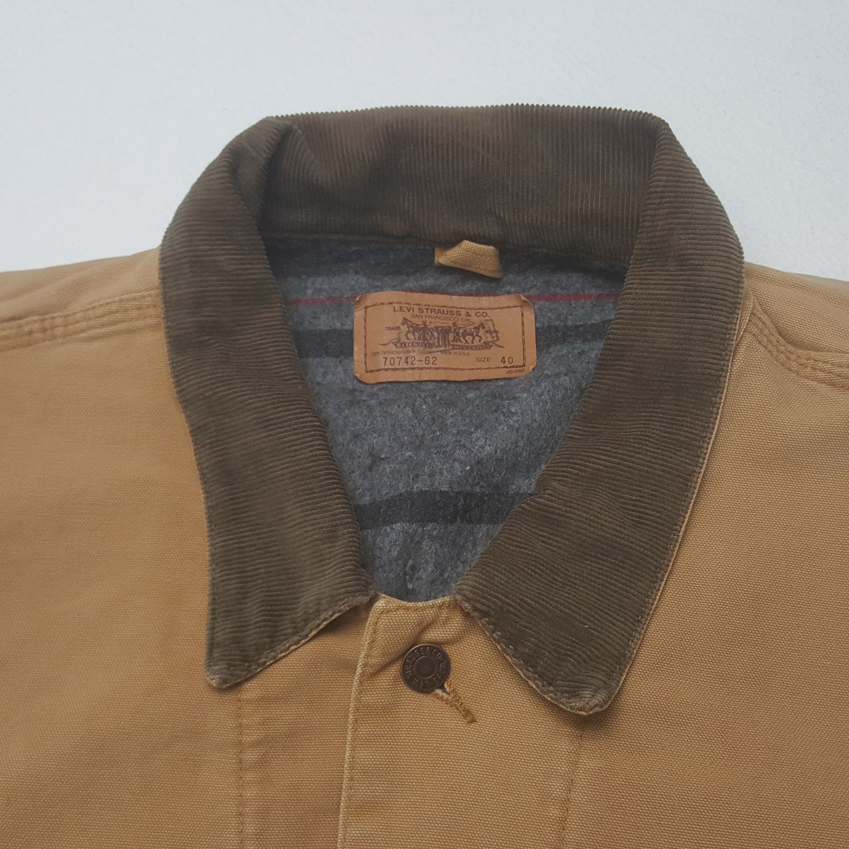 Levi's × Vintage Vintage Levis Button Up Corduroy Collar Jacket Size US XL / EU 56 / 4 - 4 Thumbnail