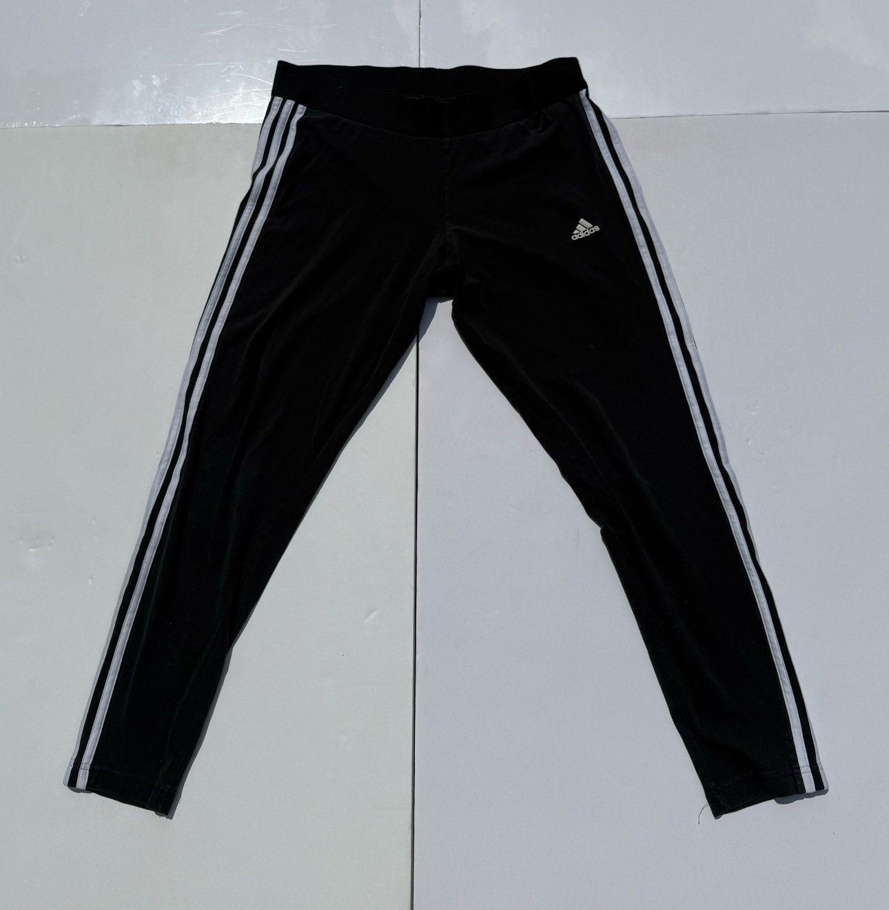 Adidas Black Adidas Leggings Size 40" / US 18 - 1 Thumbnail