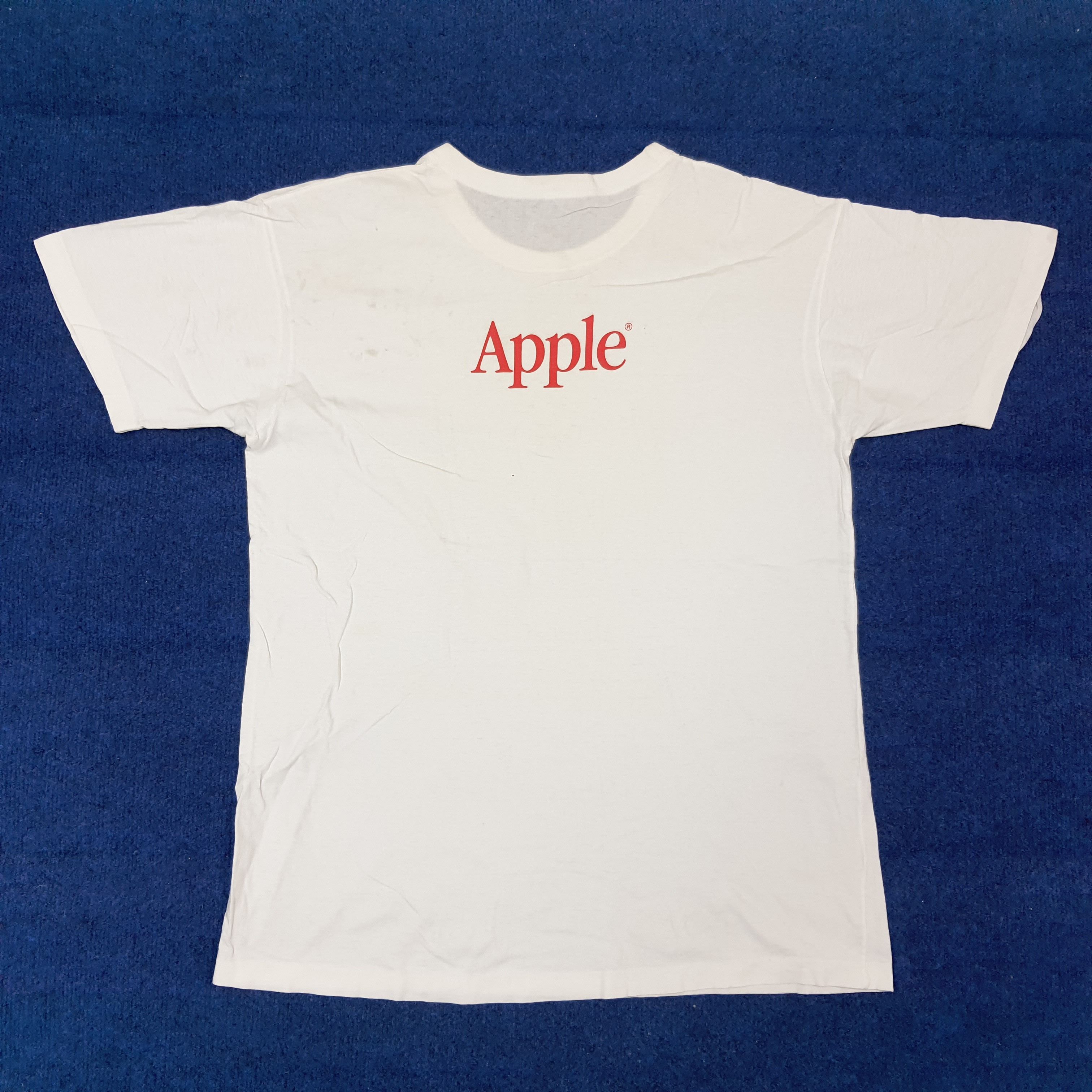 Apple Vintage Macintosh by Apple Product Tshirt C259N10 Size US M / EU 48-50 / 2 - 3 Thumbnail