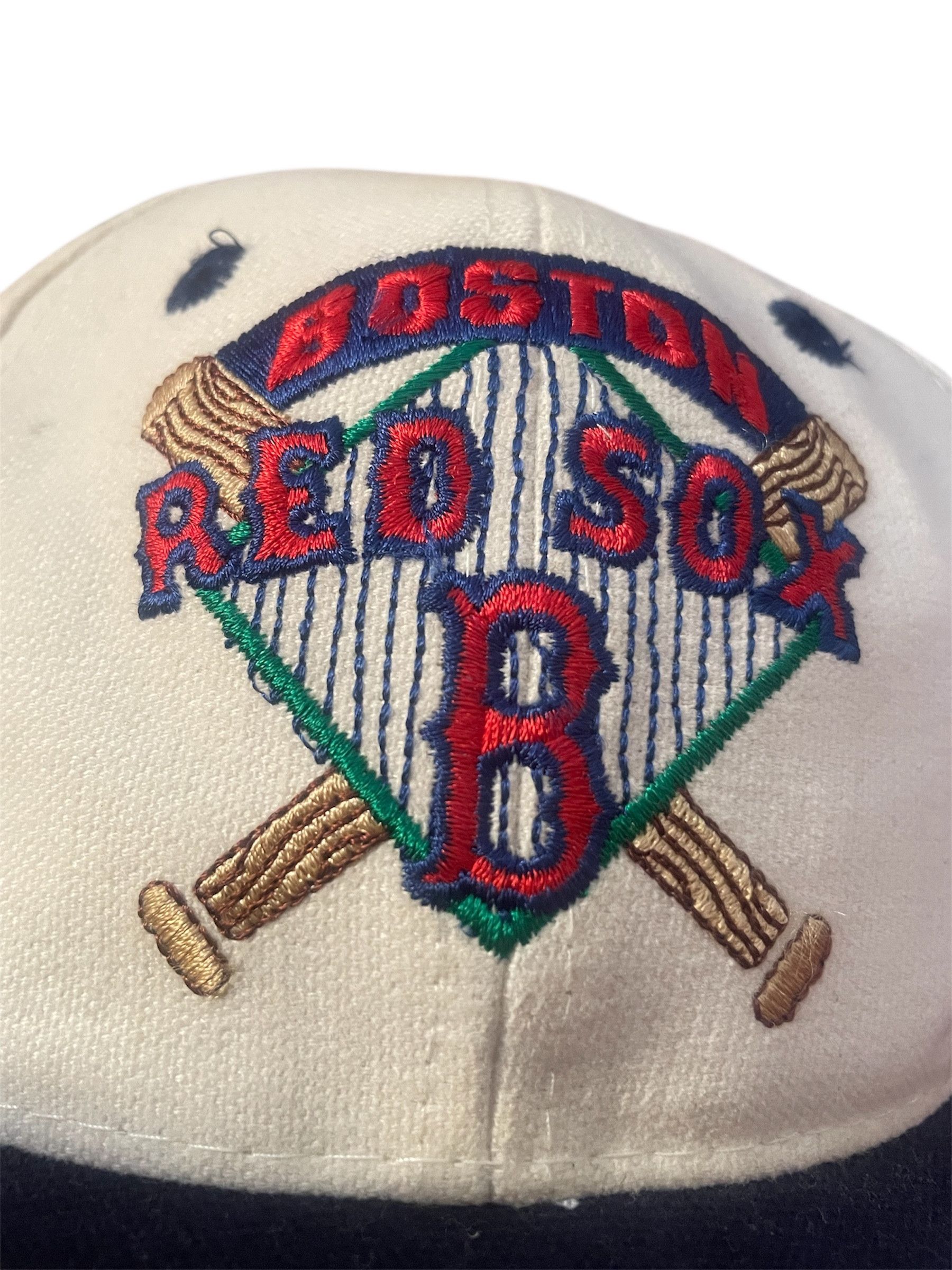 Russell Athletic BN/No Tags| VTG/Rare| Boston Red Sox| White/Black| SnapBack Size ONE SIZE - 2 Thumbnail